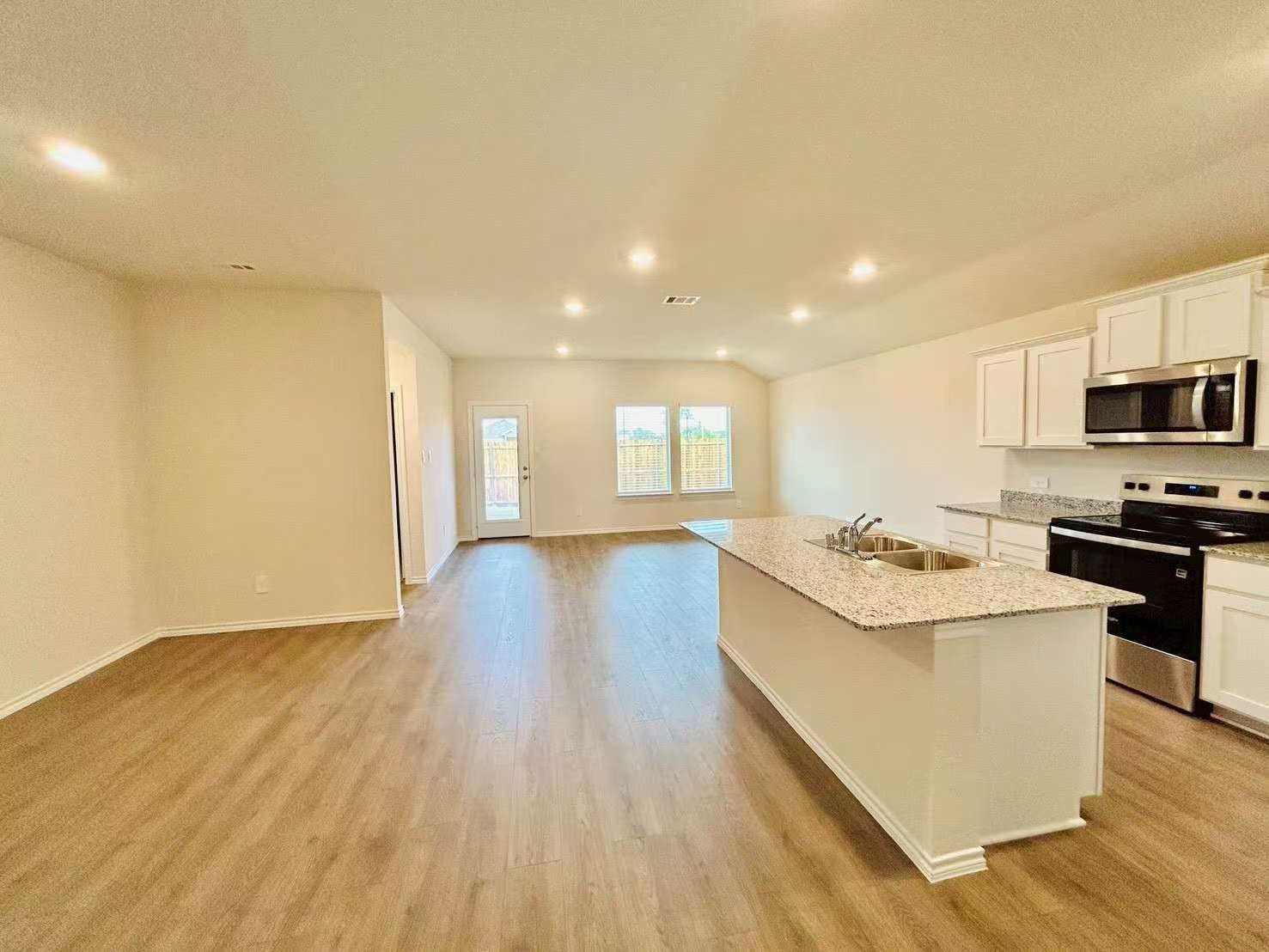4331 Rendezvous Way Sherman TX 75090