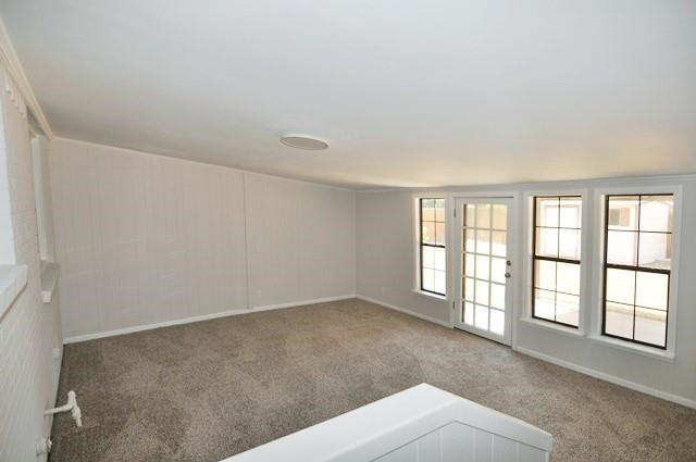 402 E Carolyn Drive Garland TX 75041