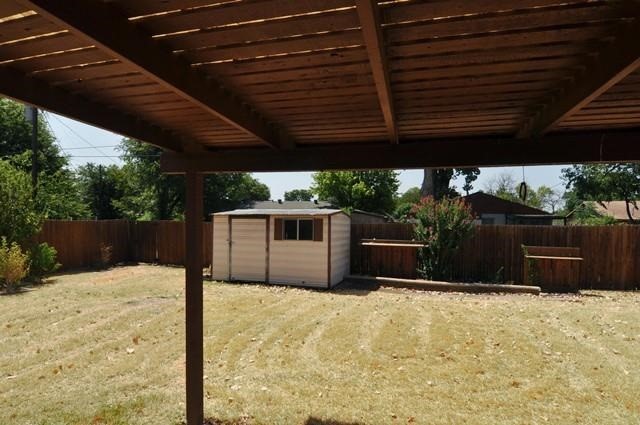 402 E Carolyn Drive Garland TX 75041