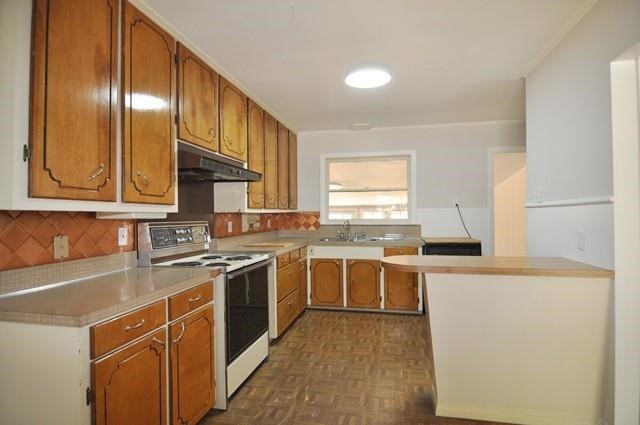 402 E Carolyn Drive Garland TX 75041