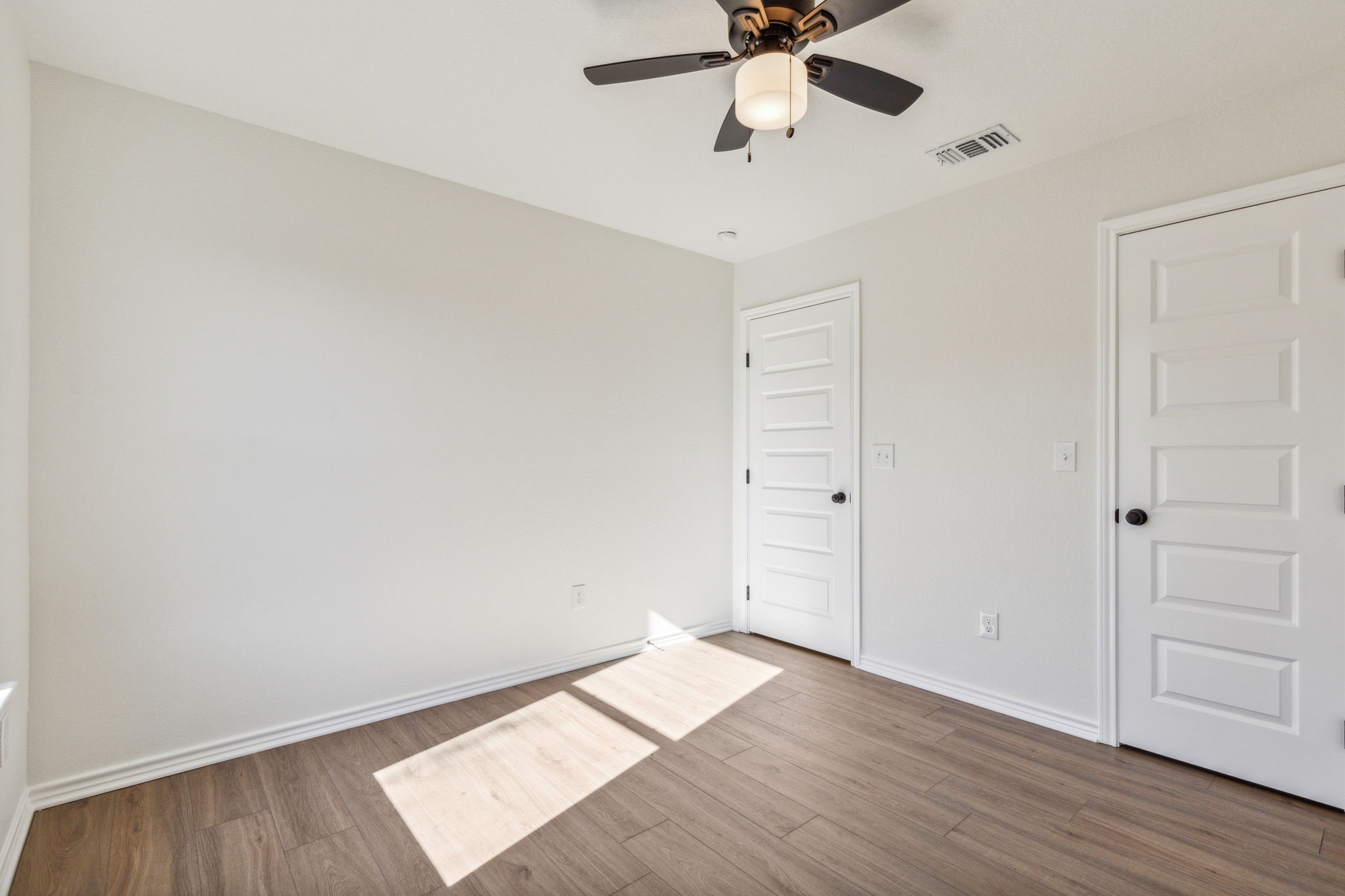 2500 Houston Drive Granbury TX 76048