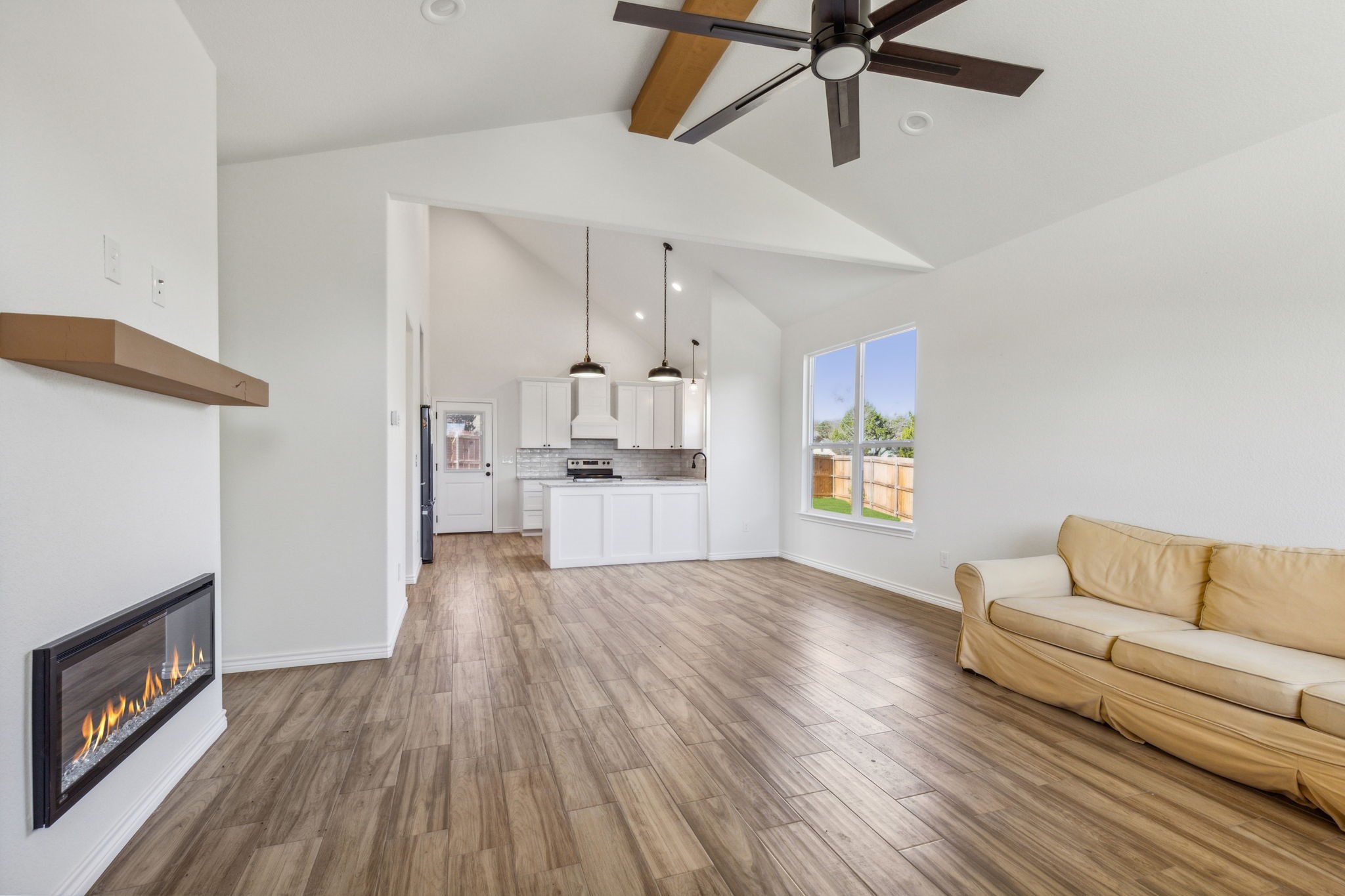 2500 Houston Drive Granbury TX 76048