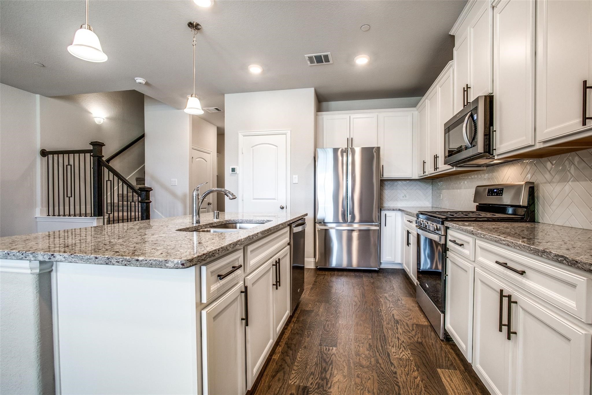 7813 Sunset Boulevard Rowlett TX 75088