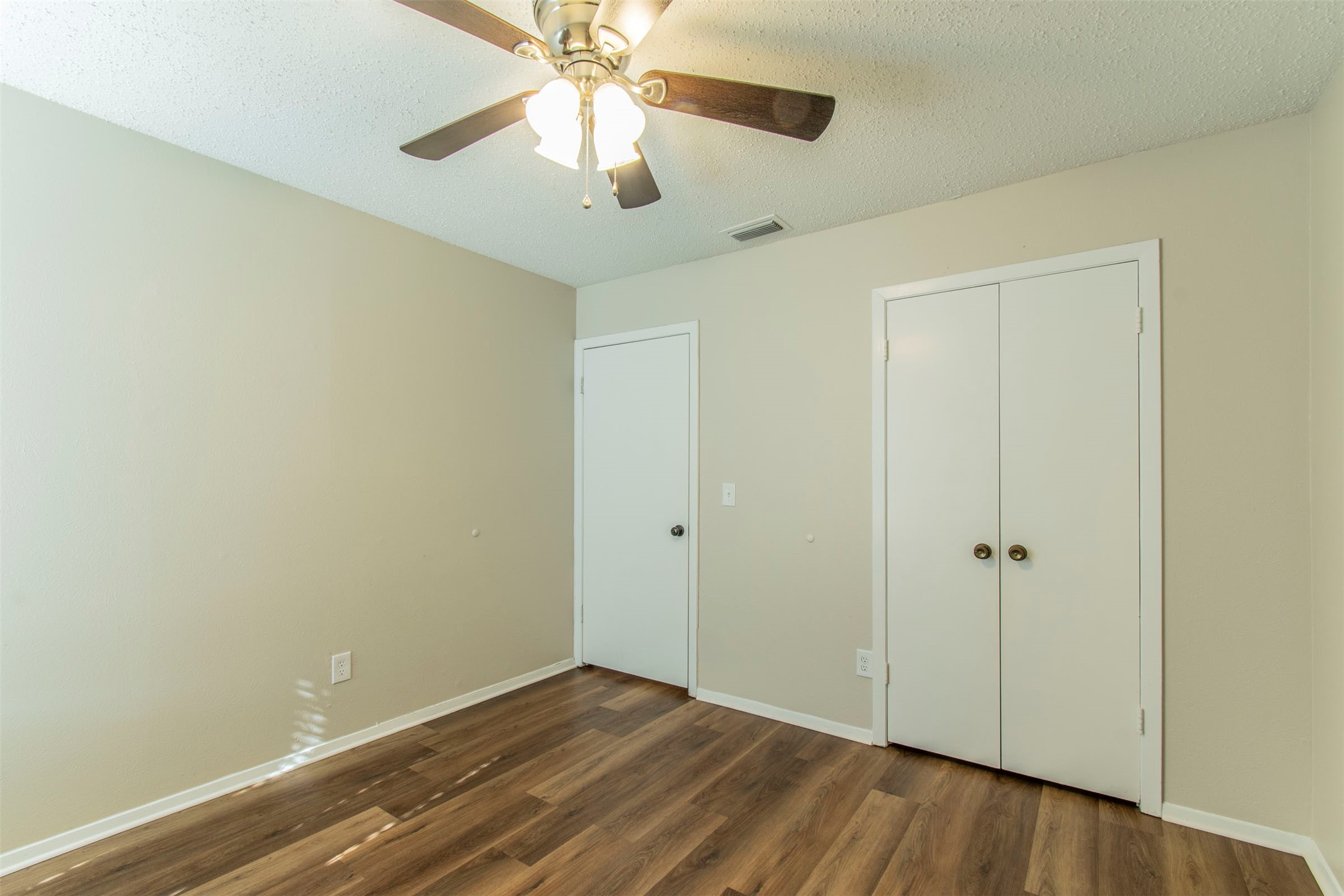 213 Melinda Drive Mesquite TX 75149