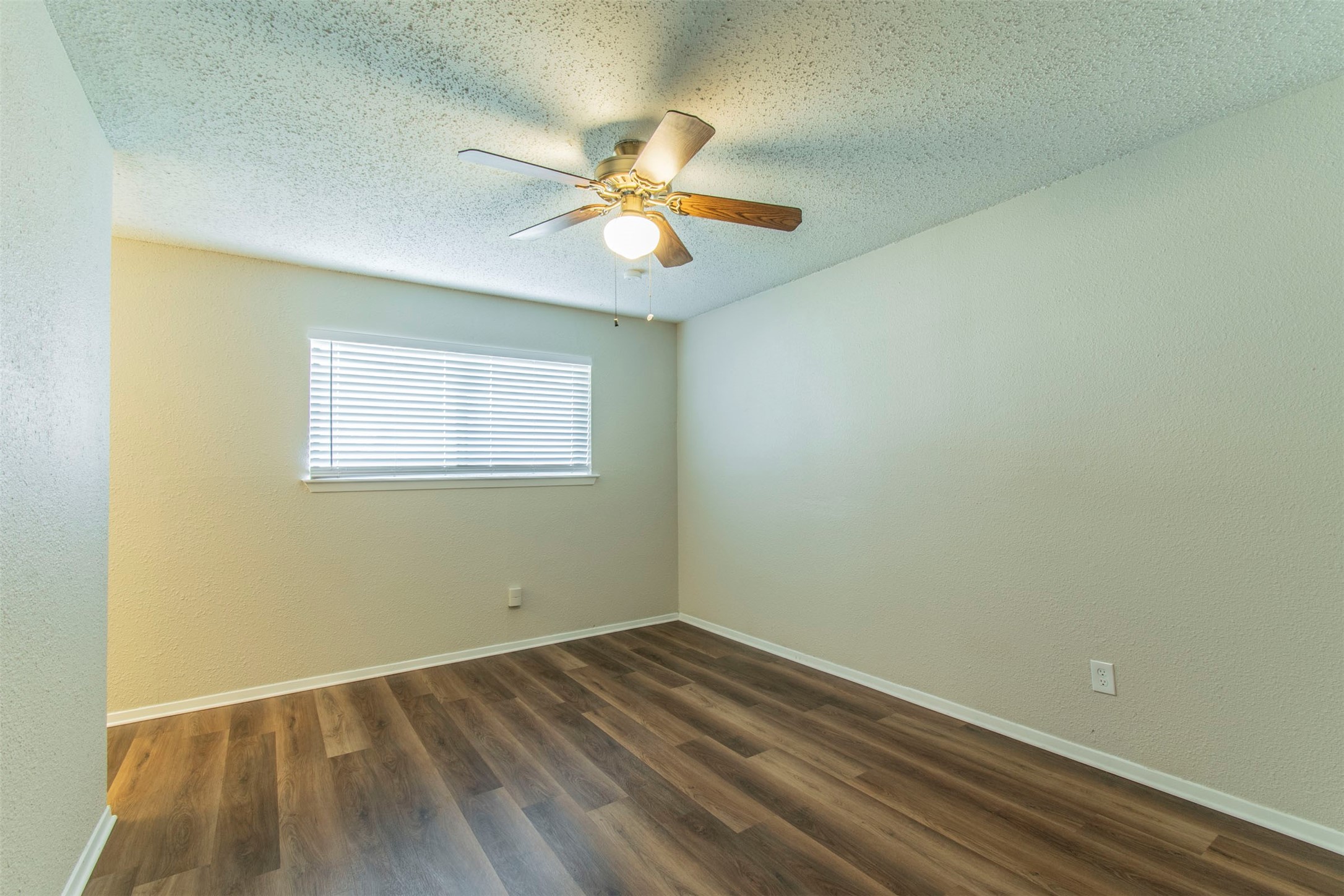 213 Melinda Drive Mesquite TX 75149