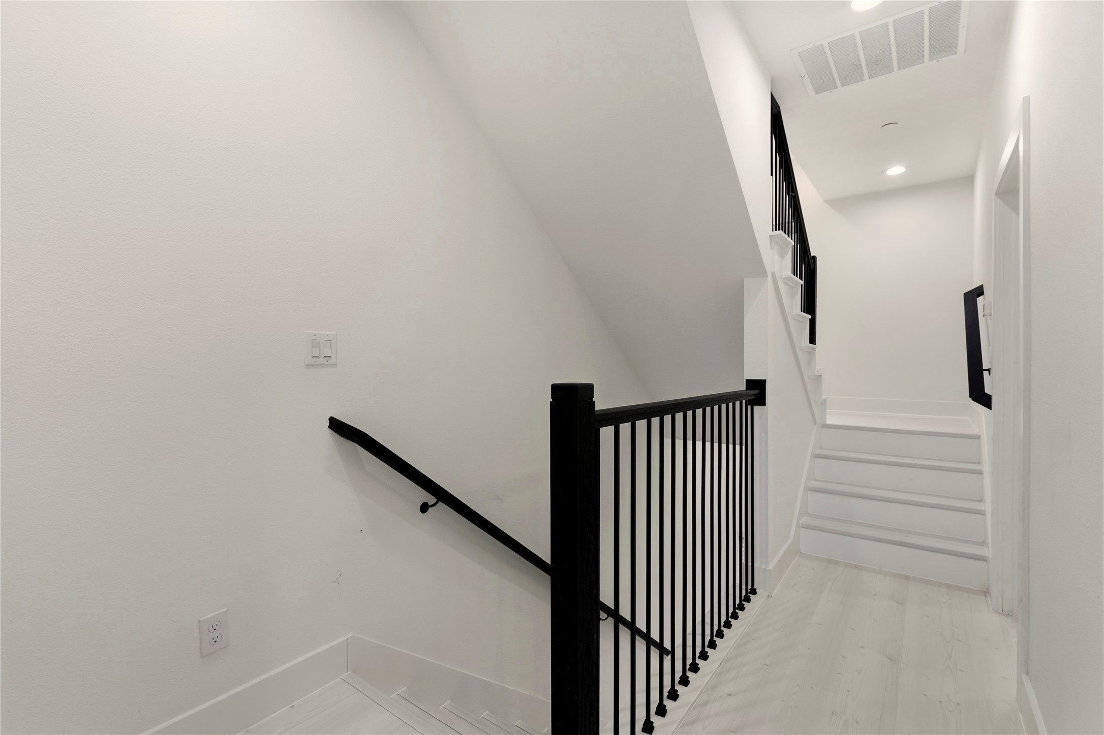 7207 Mohawk Drive Dallas TX 75235