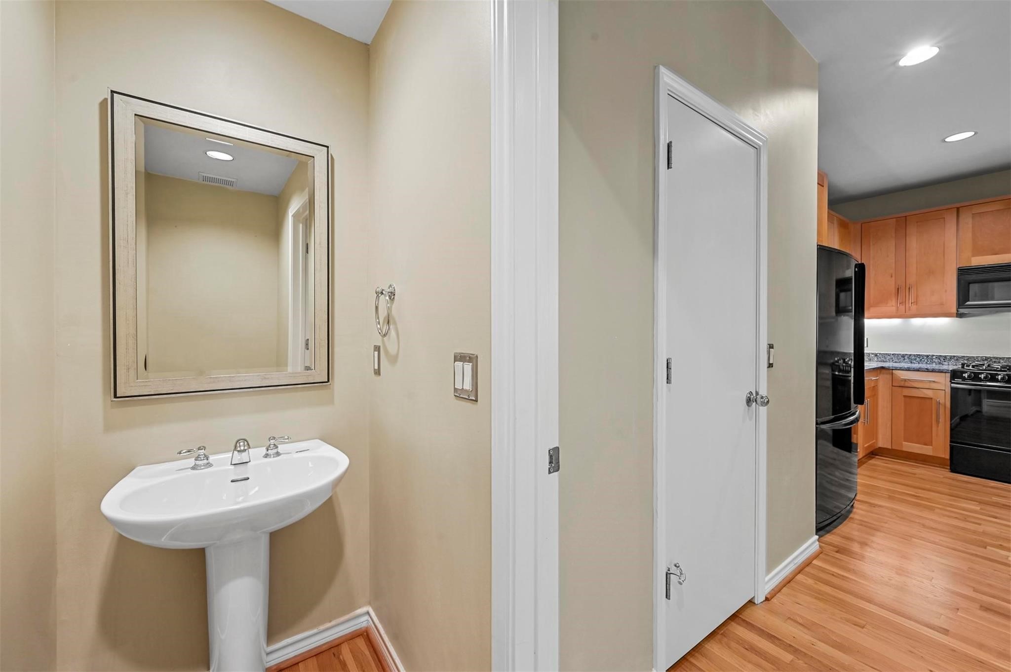 3250 Cambrick Street Dallas TX 75204