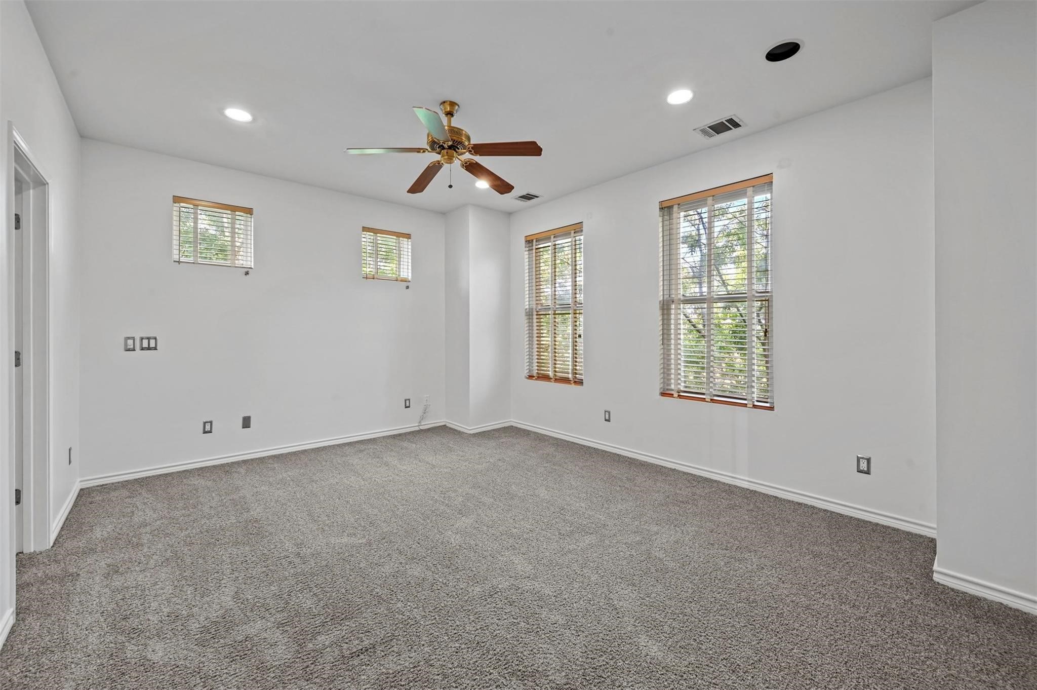 3250 Cambrick Street Dallas TX 75204