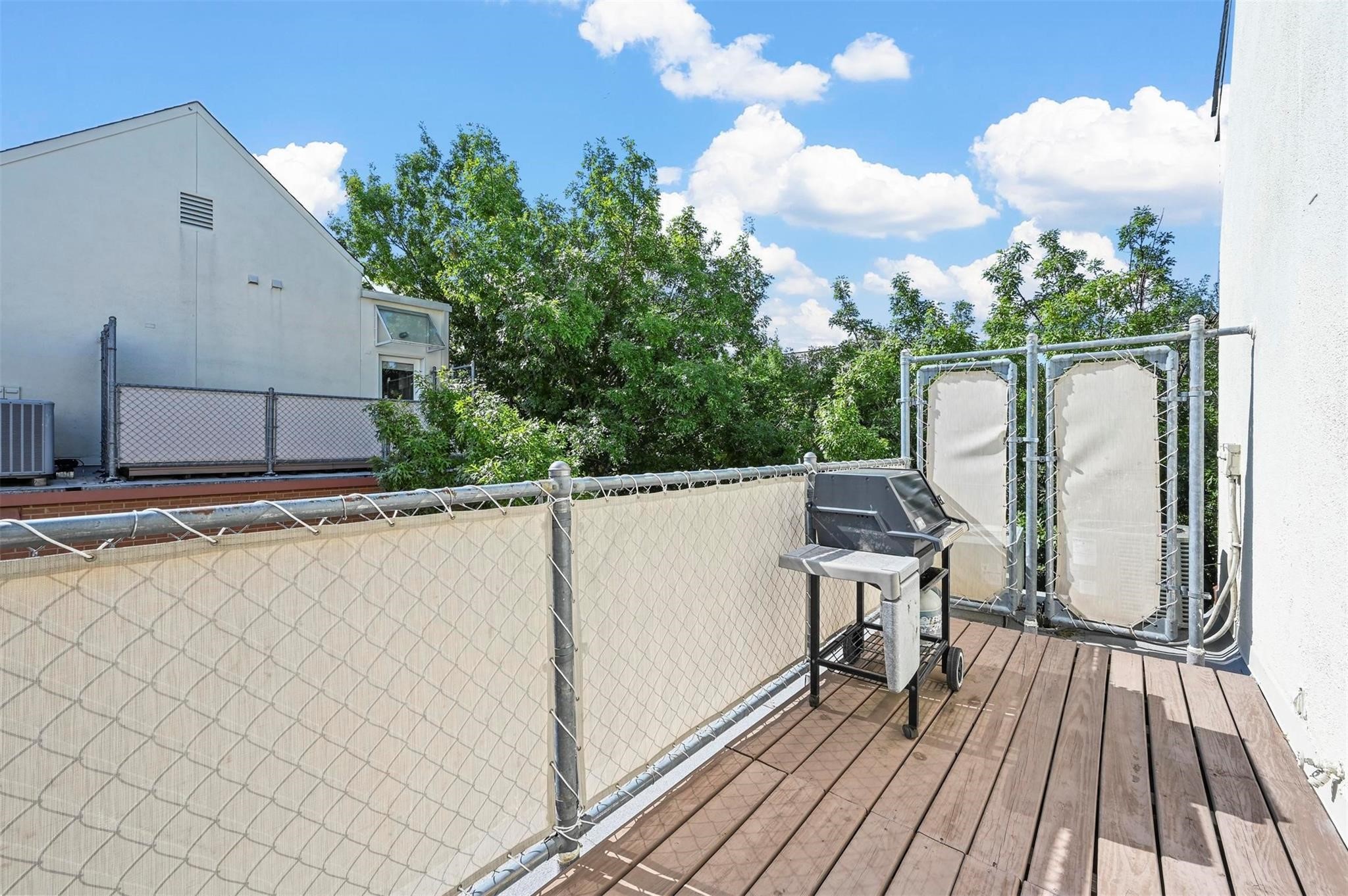 3250 Cambrick Street Dallas TX 75204