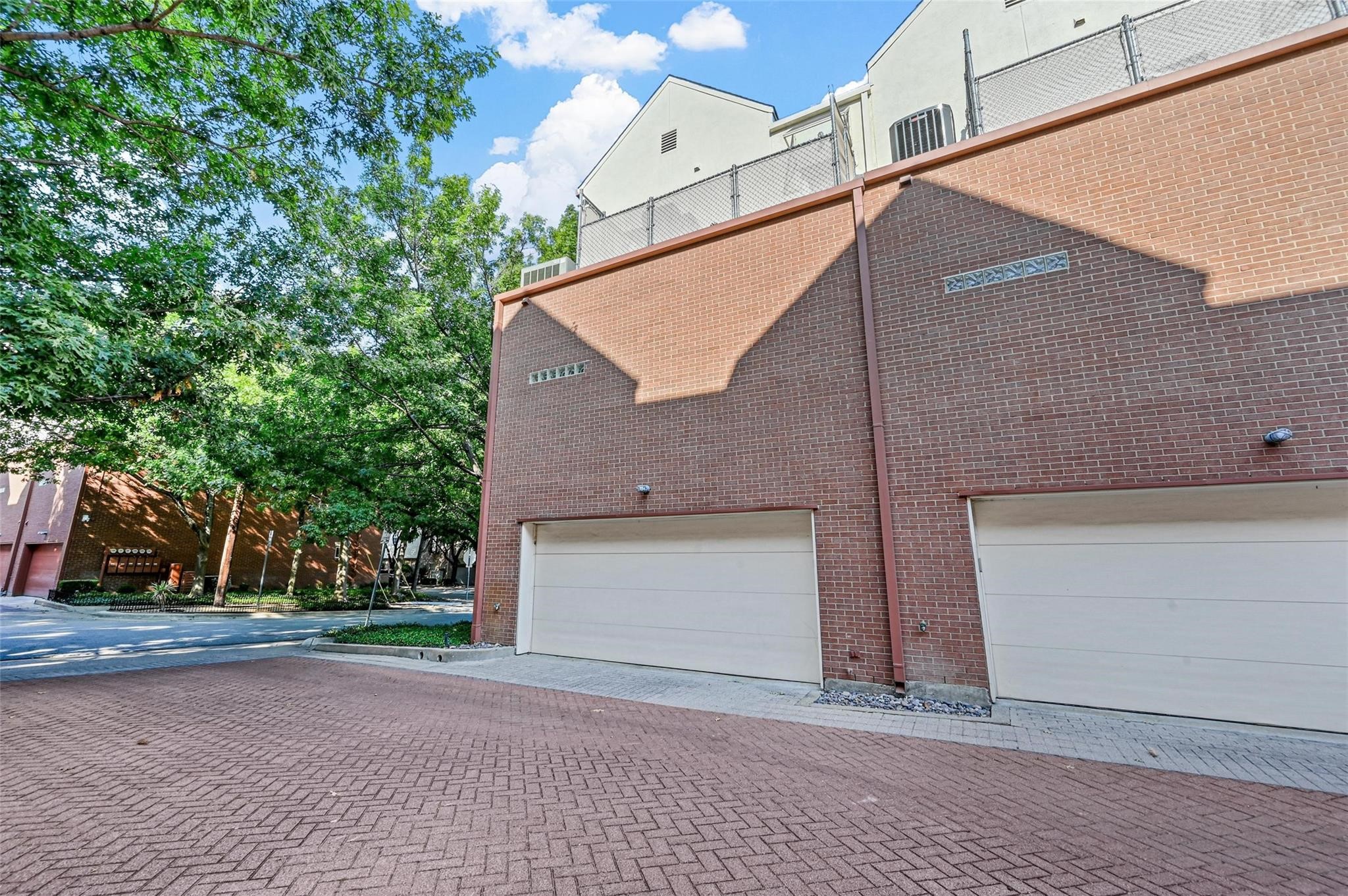 3250 Cambrick Street Dallas TX 75204