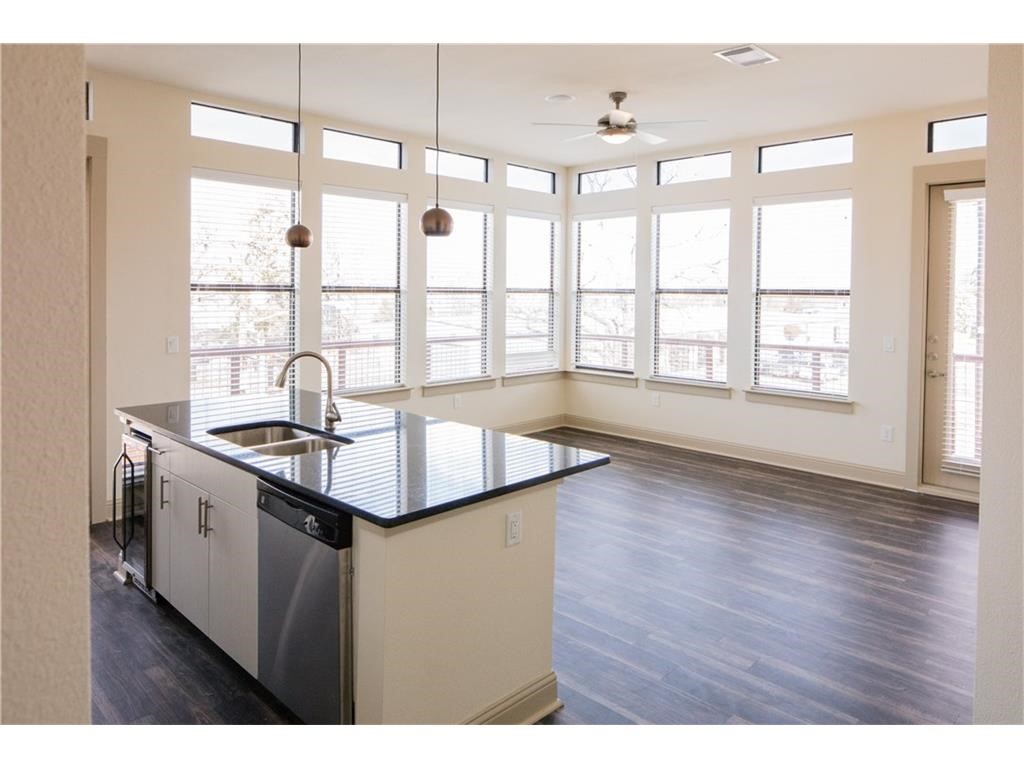 2901 W 5th Street Fort Worth TX 76107