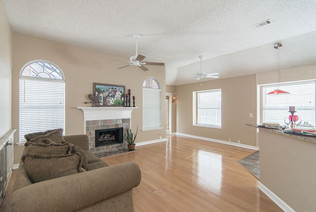 10212 Waters Drive Irving TX 75063