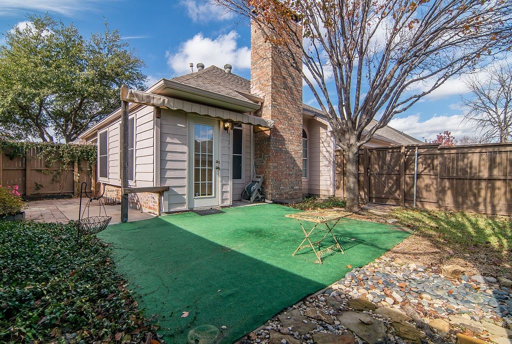10212 Waters Drive Irving TX 75063