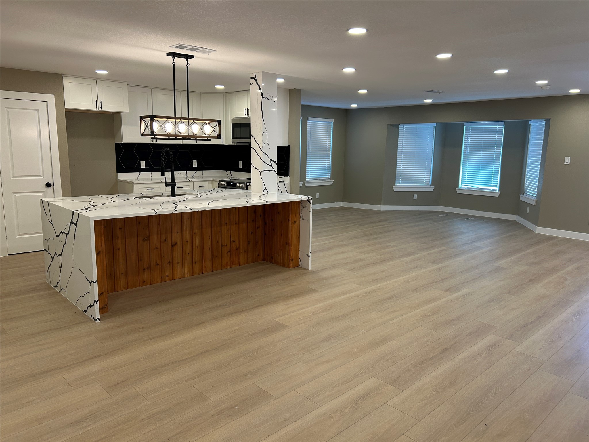 10711 Cromwell Drive Dallas TX 75229