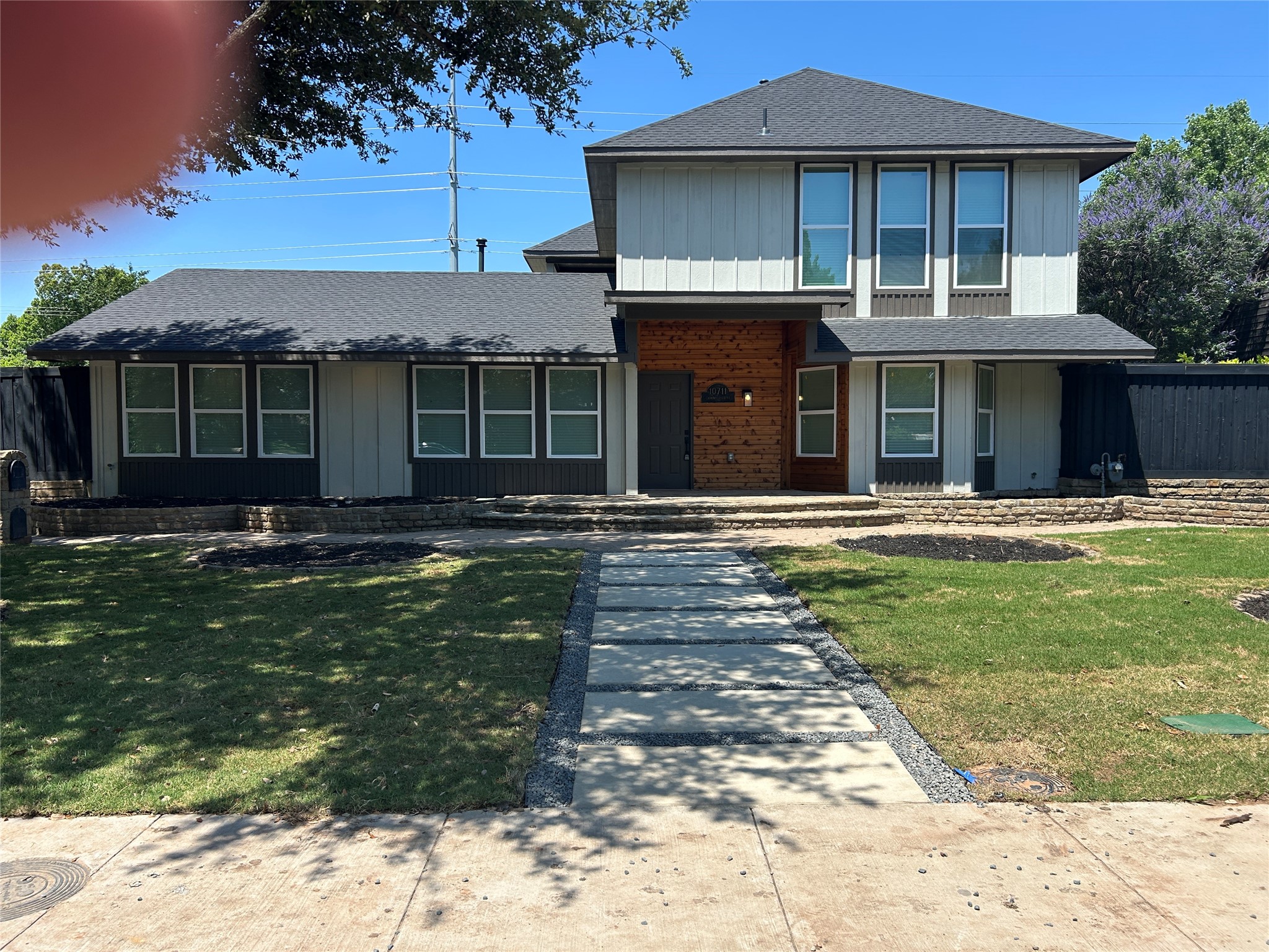 10711 Cromwell Drive Dallas TX 75229