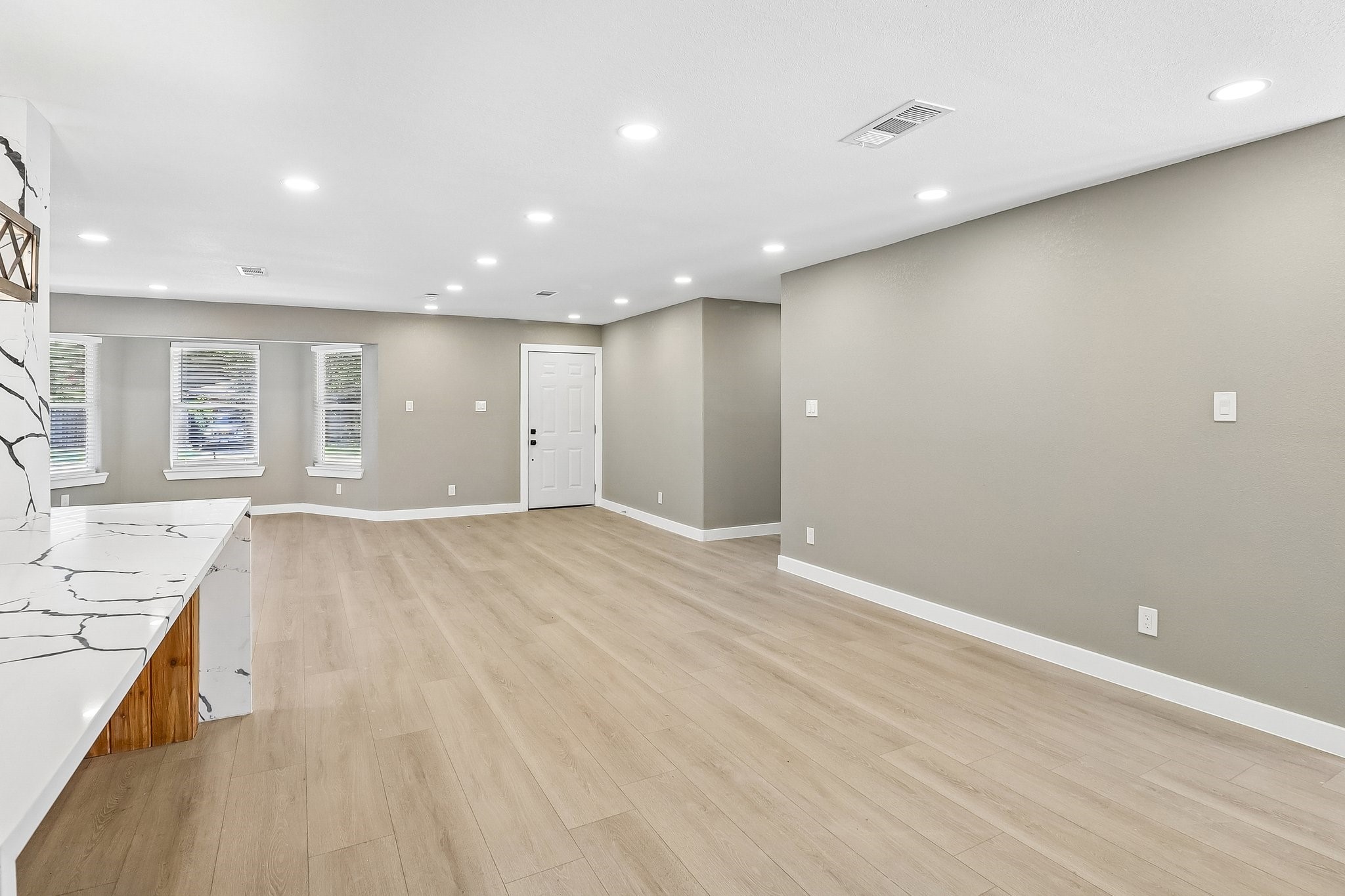 10711 Cromwell Drive Dallas TX 75229