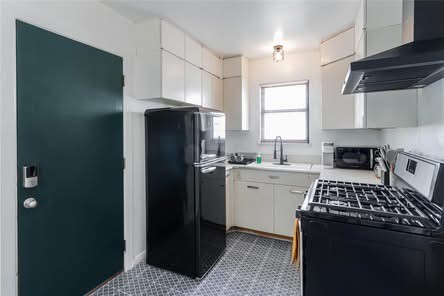 1007 Epenard Street Dallas TX 75211