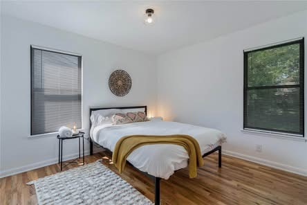 1007 Epenard Street Dallas TX 75211