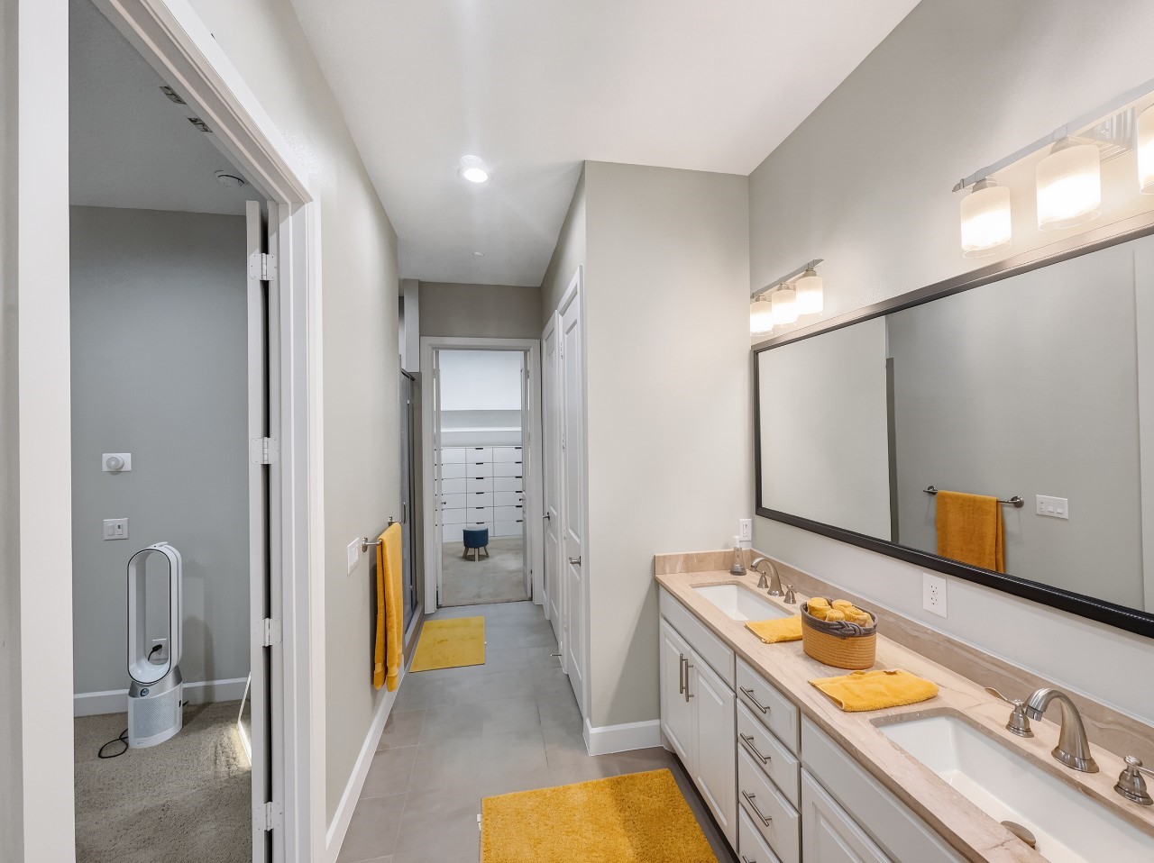 15850 Quorum Drive Addison TX 75001