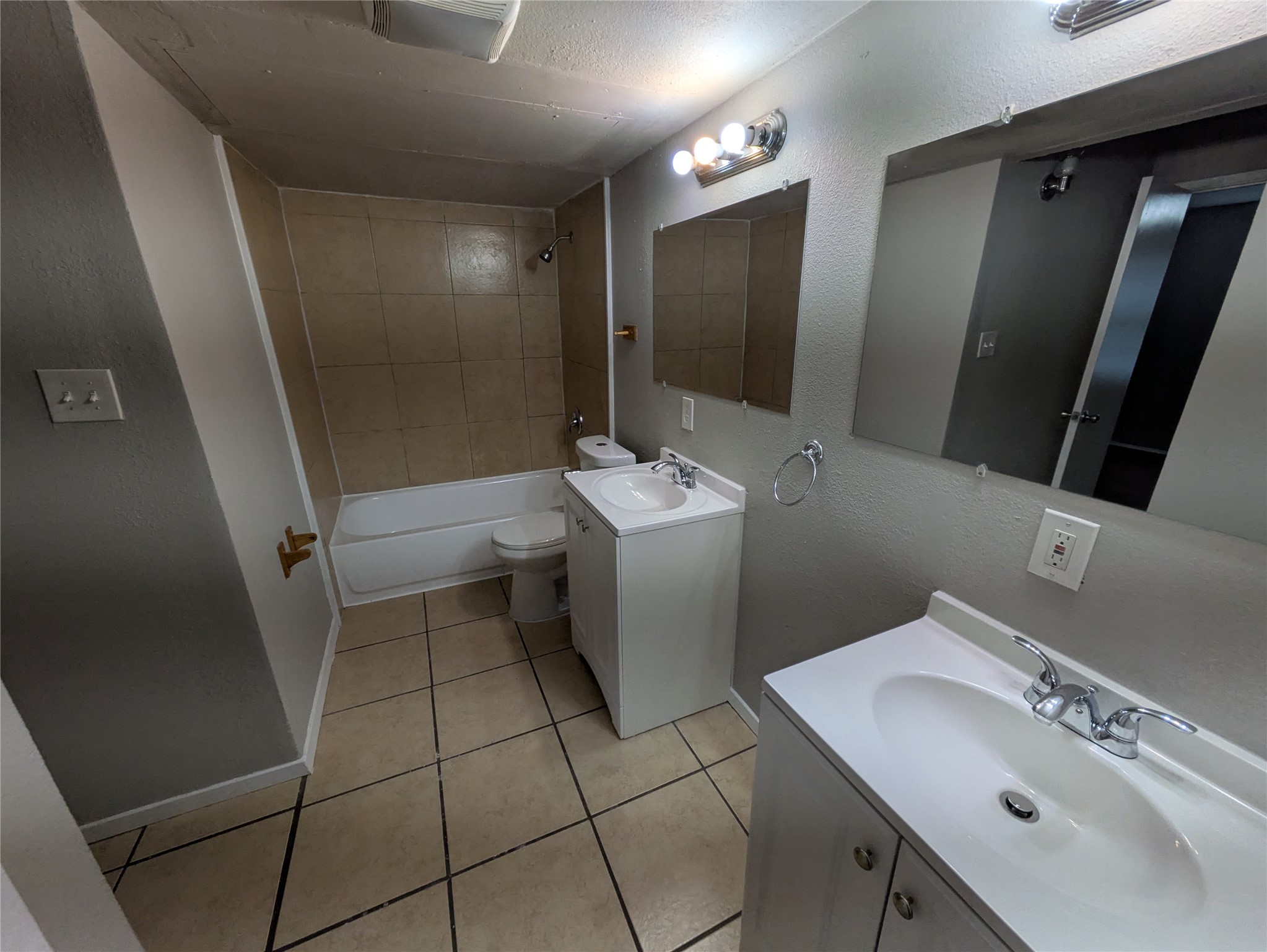 9575 Gonzales Drive Dallas TX 75227