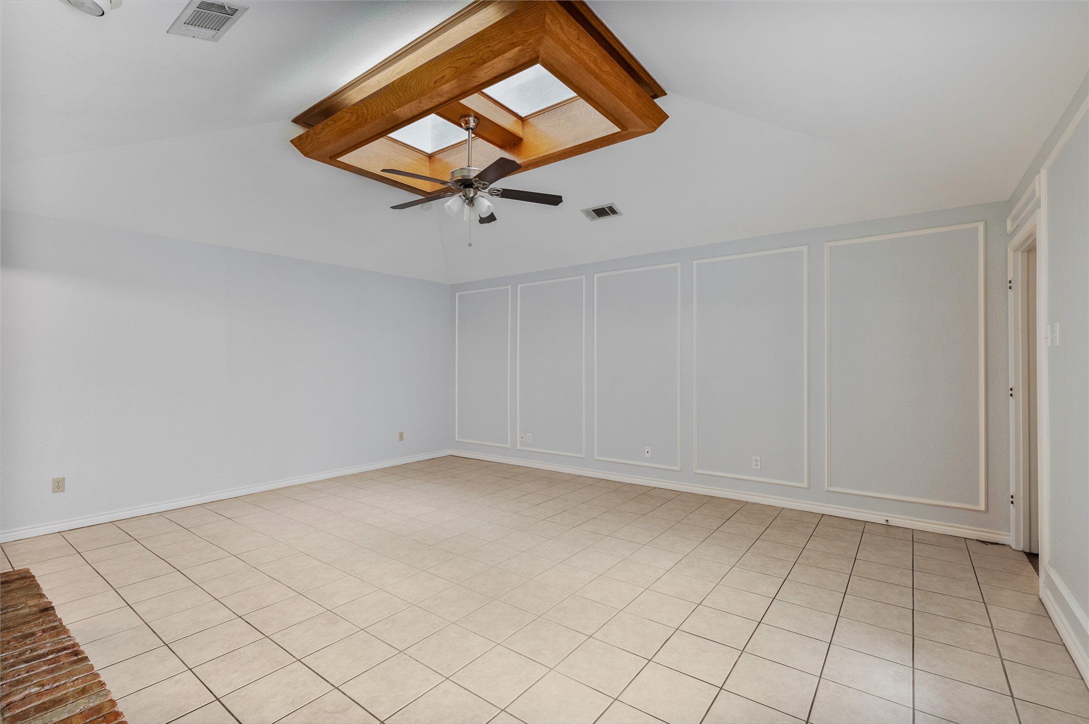 12717 Hornbeam Drive Dallas TX 75243