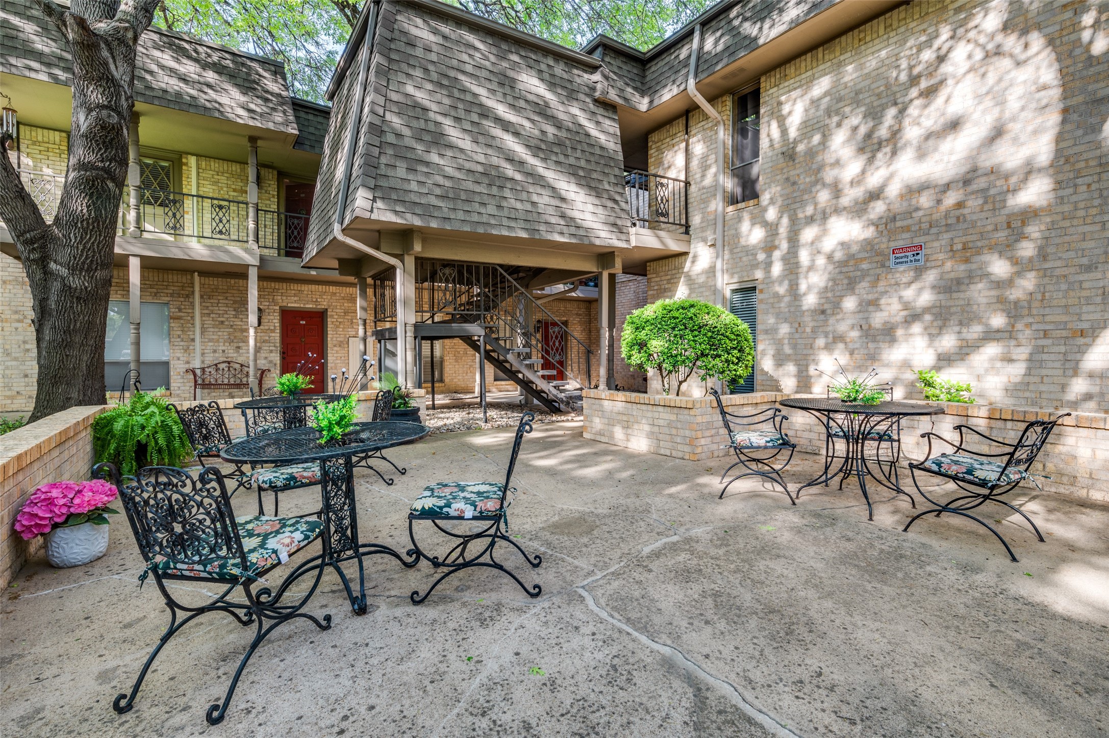 4320 Bellaire Drive Fort Worth TX 76109
