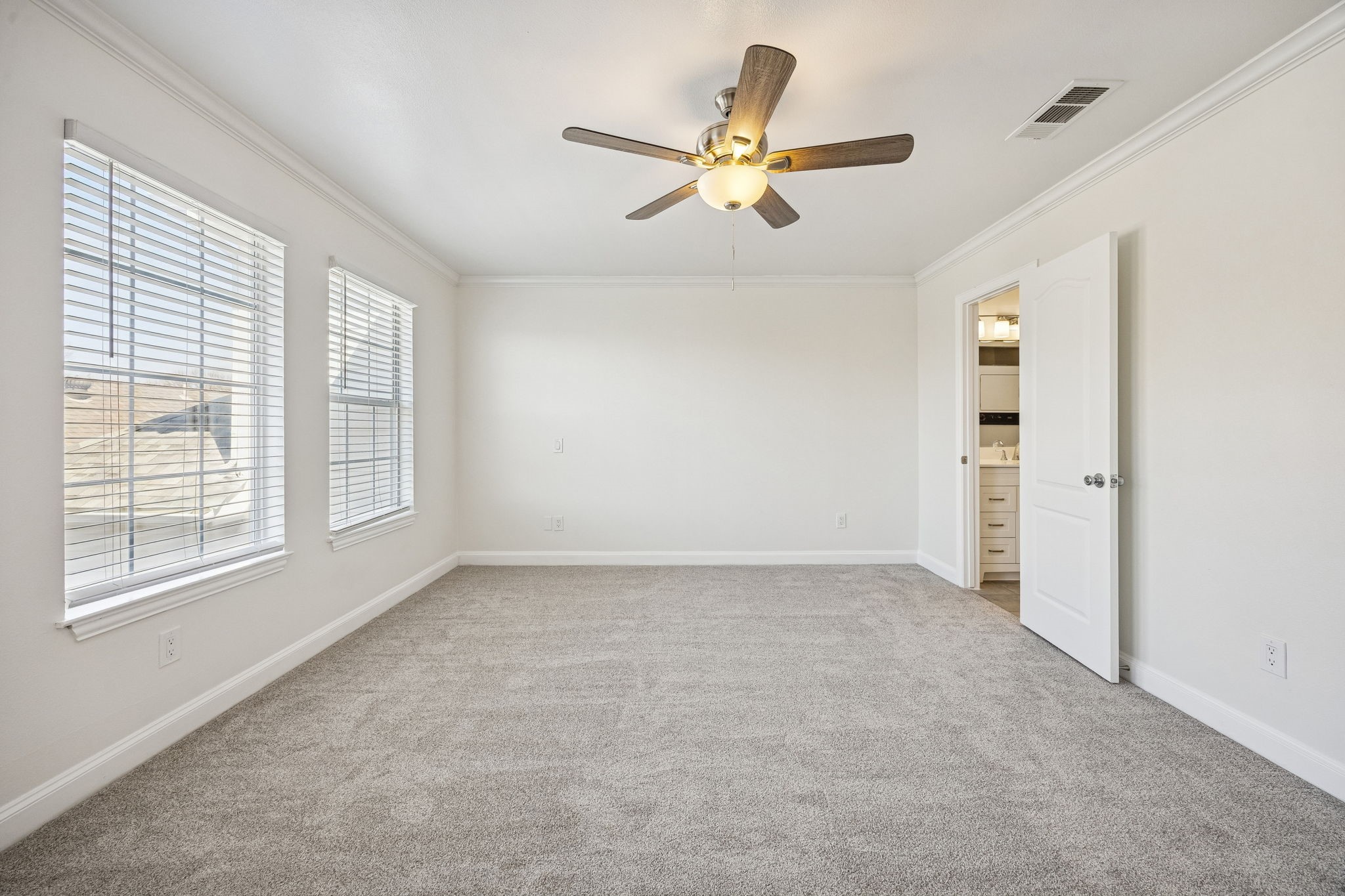 4125 Holland Avenue Dallas TX 75219