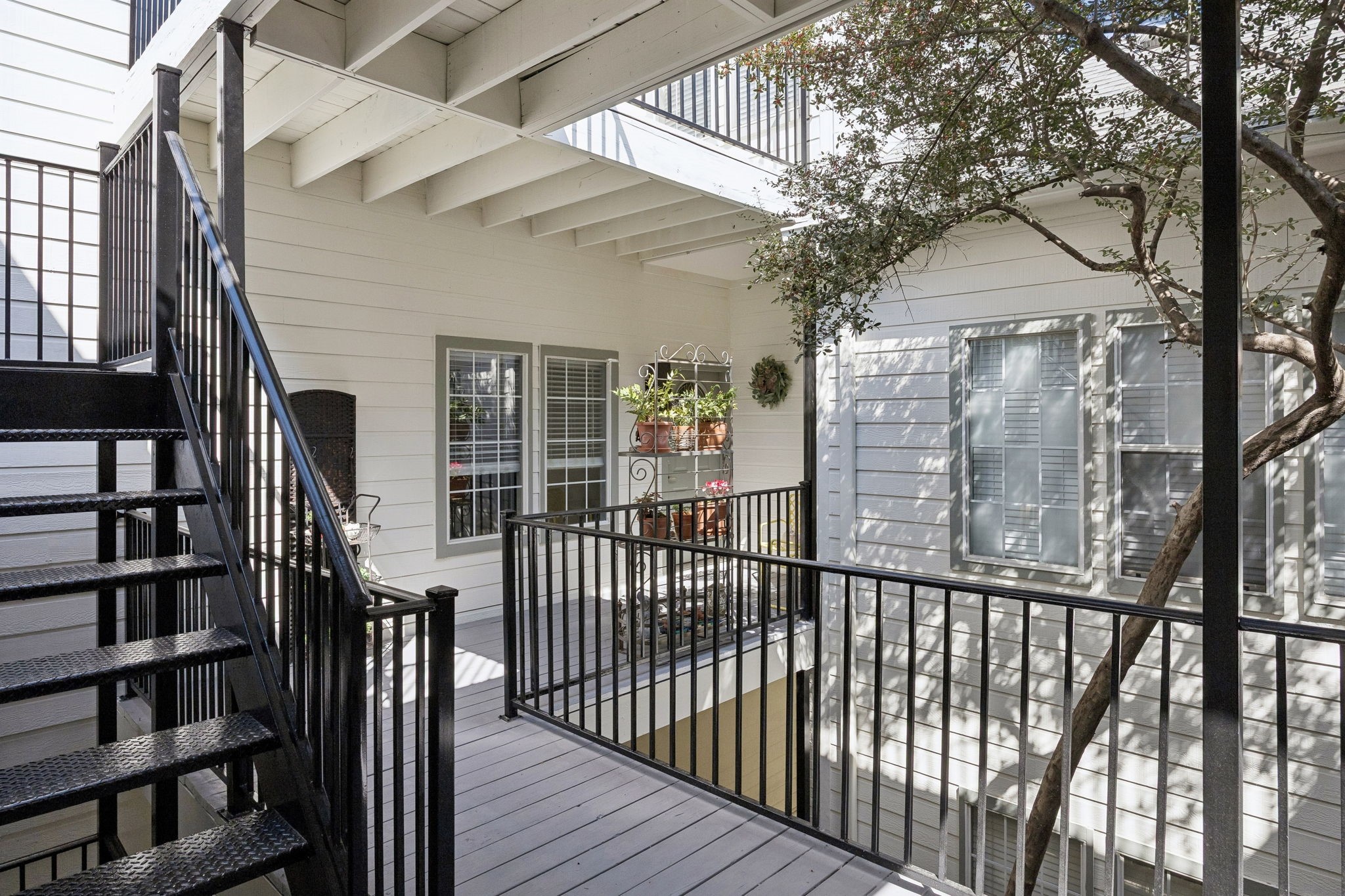 4125 Holland Avenue Dallas TX 75219