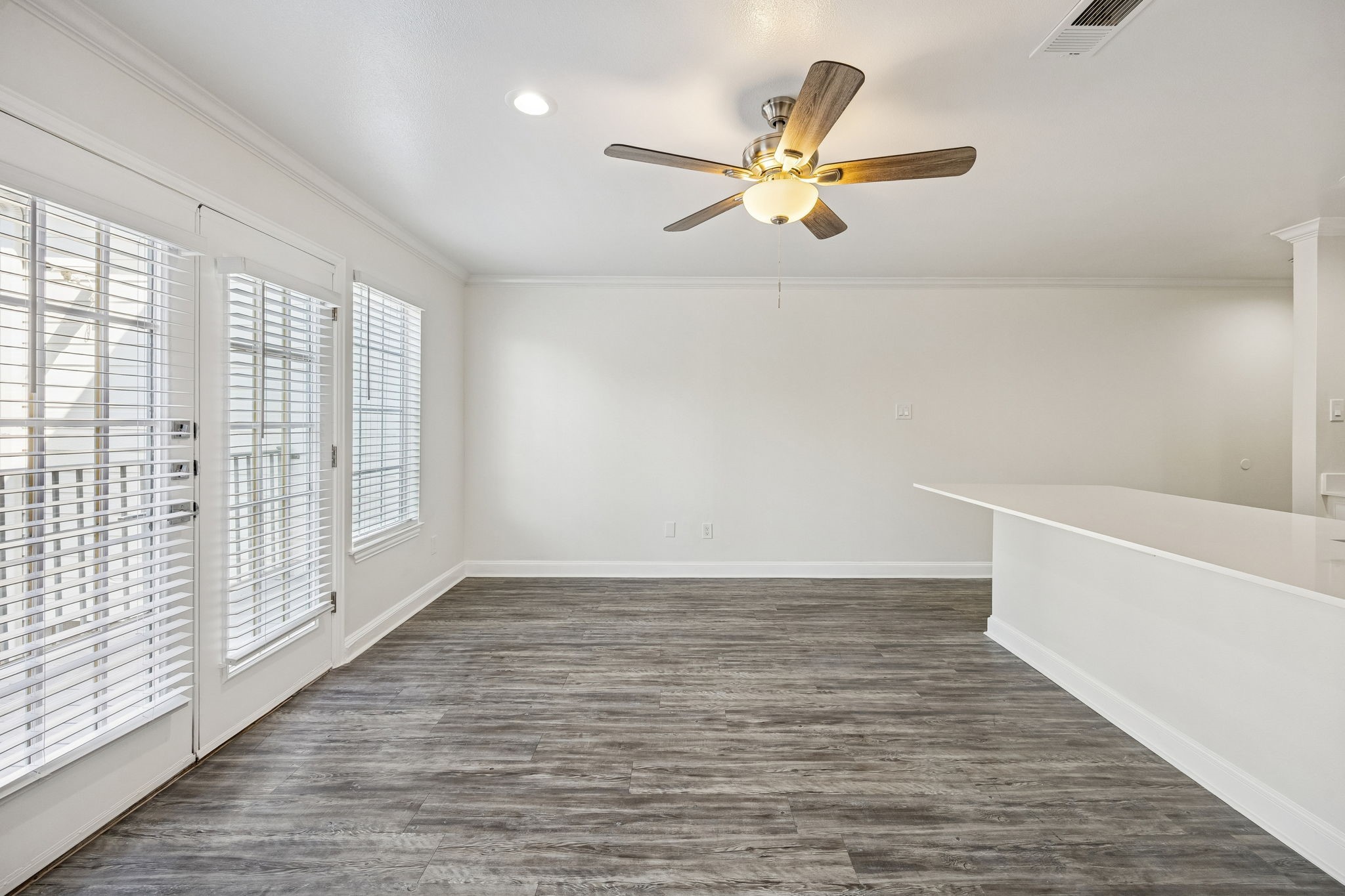 4125 Holland Avenue Dallas TX 75219