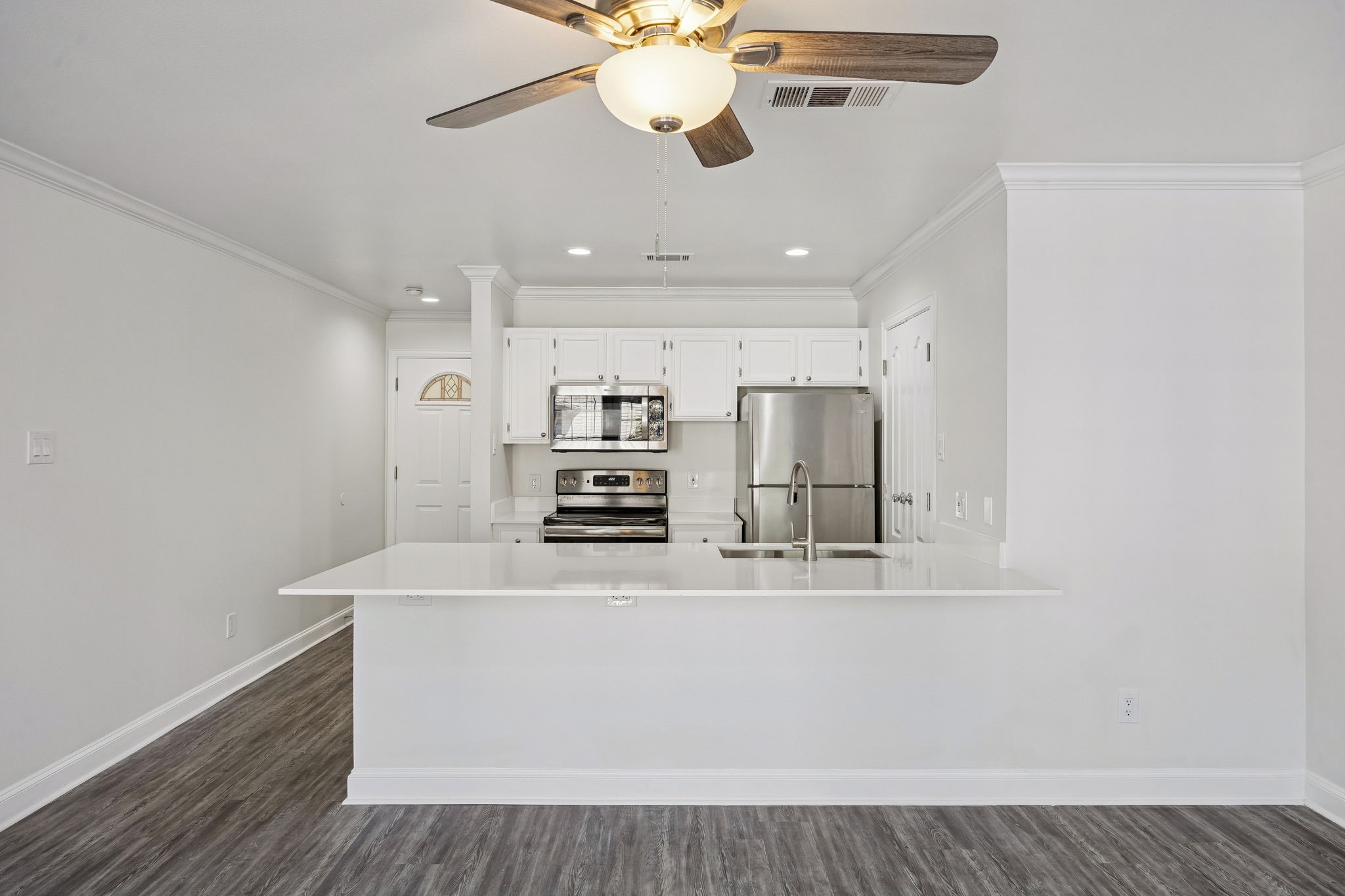 4125 Holland Avenue Dallas TX 75219