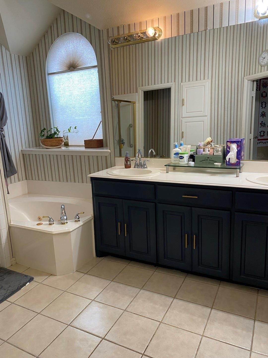 2945 Silvercrest Grapevine TX 76051