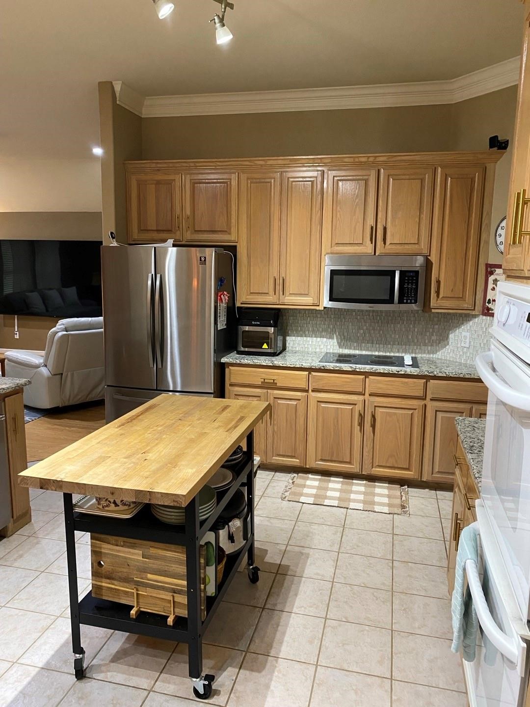 2945 Silvercrest Grapevine TX 76051