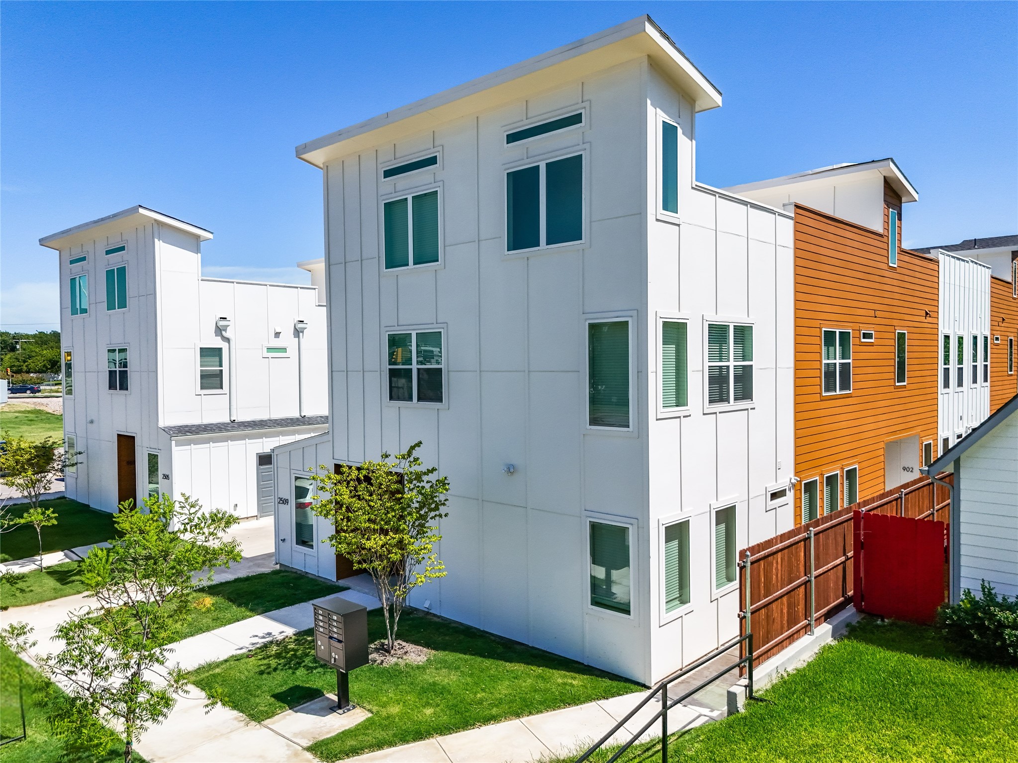 2509 Benbrook Boulevard Fort Worth TX 76109