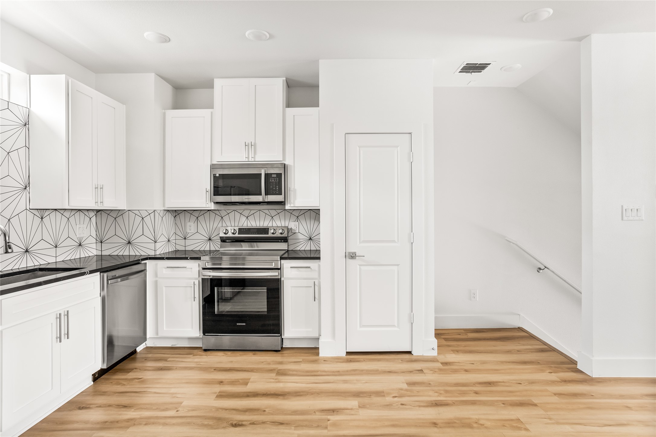 2509 Benbrook Boulevard Fort Worth TX 76109