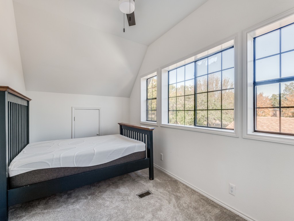 504 Kiowa Drive E Gainesville TX 76240