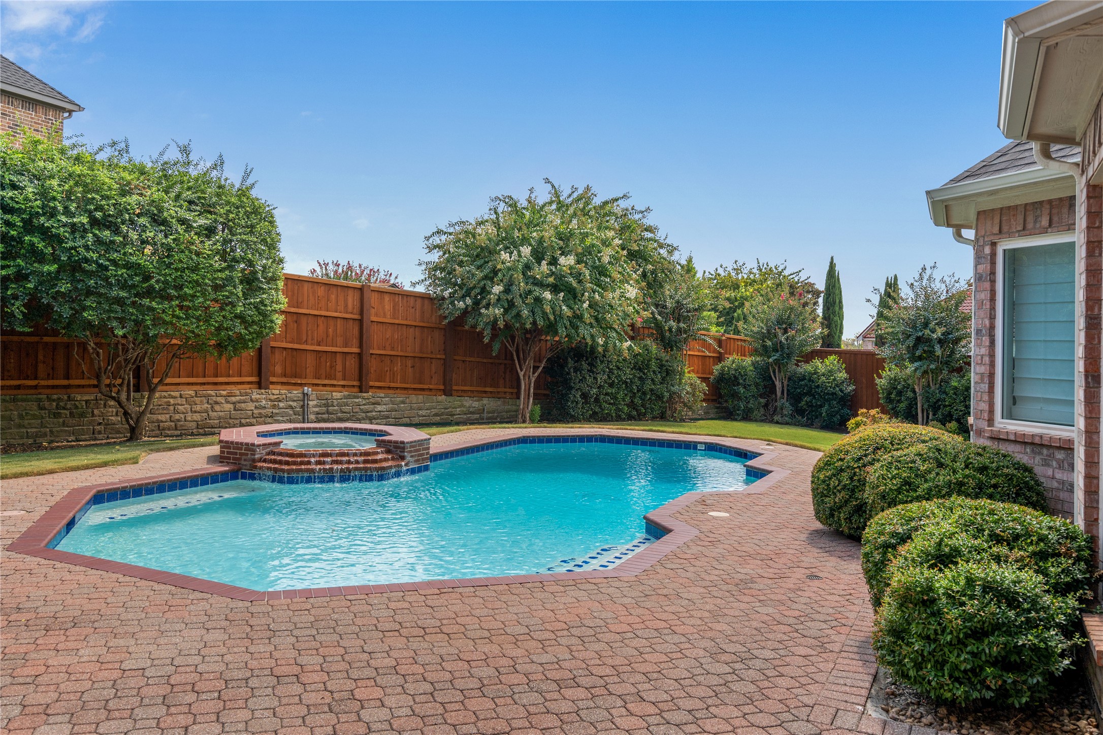 3705 Country Oak Court Plano TX 75093