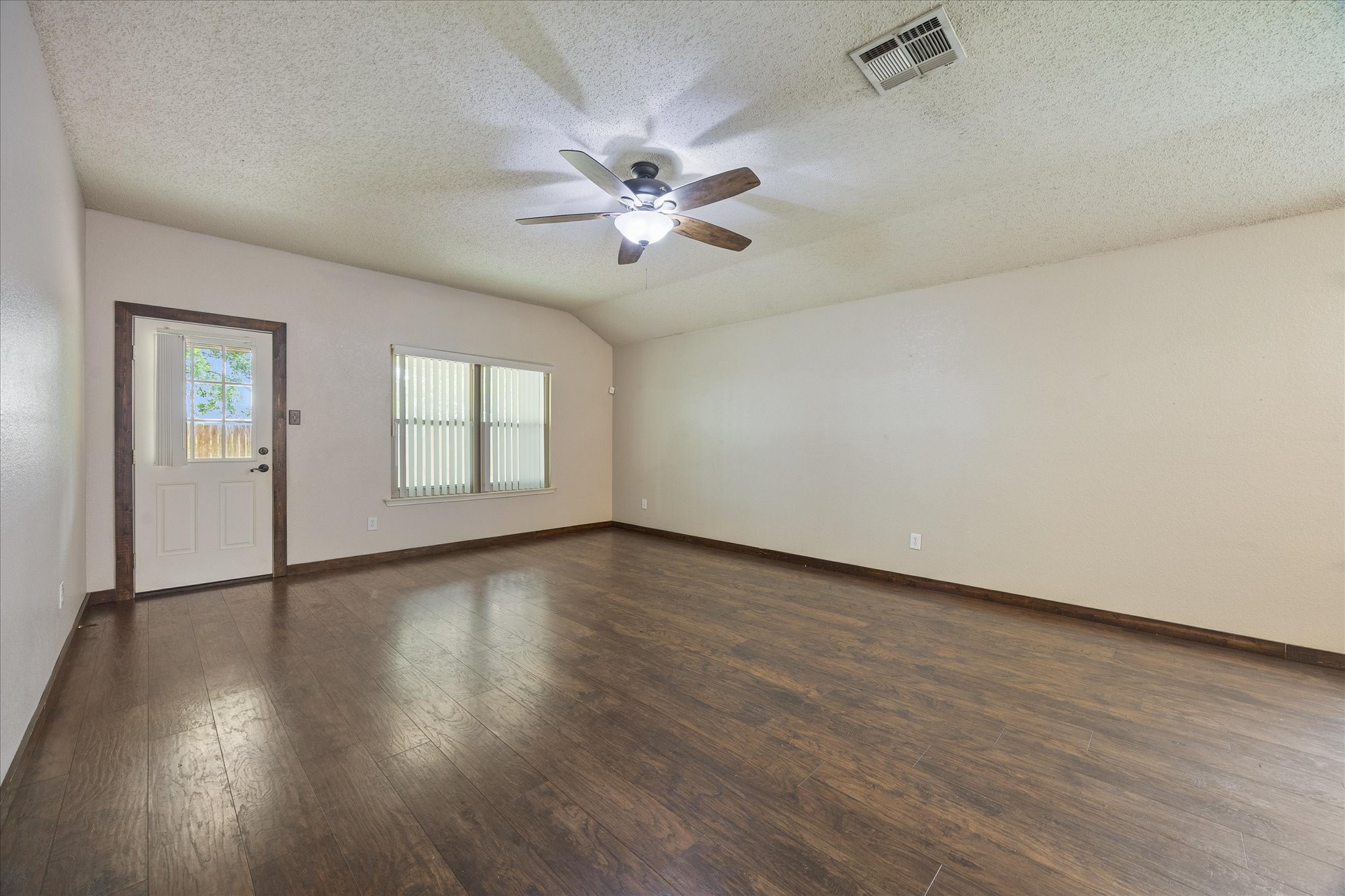 2701 Redwood Street Royse City TX 75189