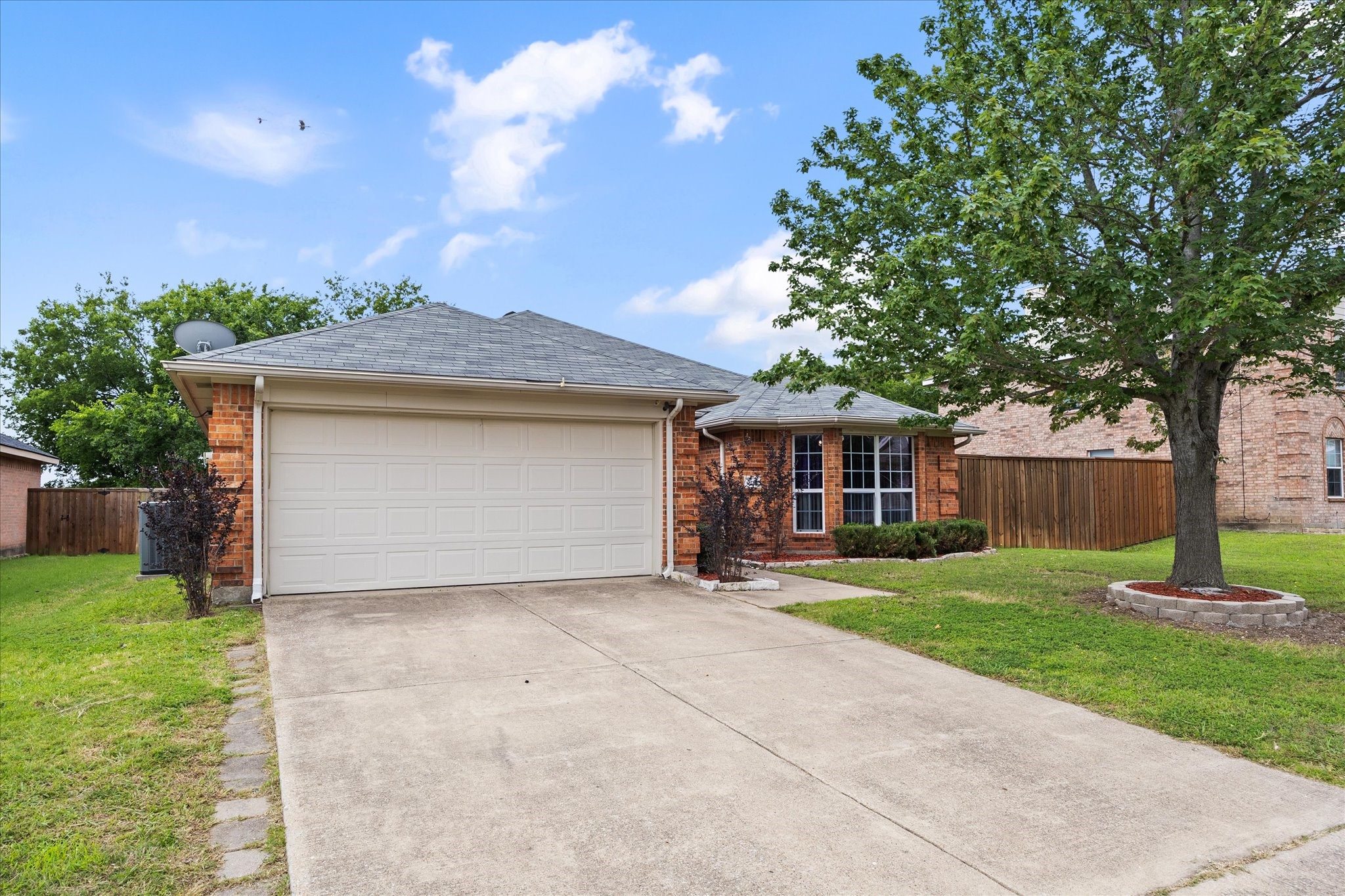 2701 Redwood Street Royse City TX 75189