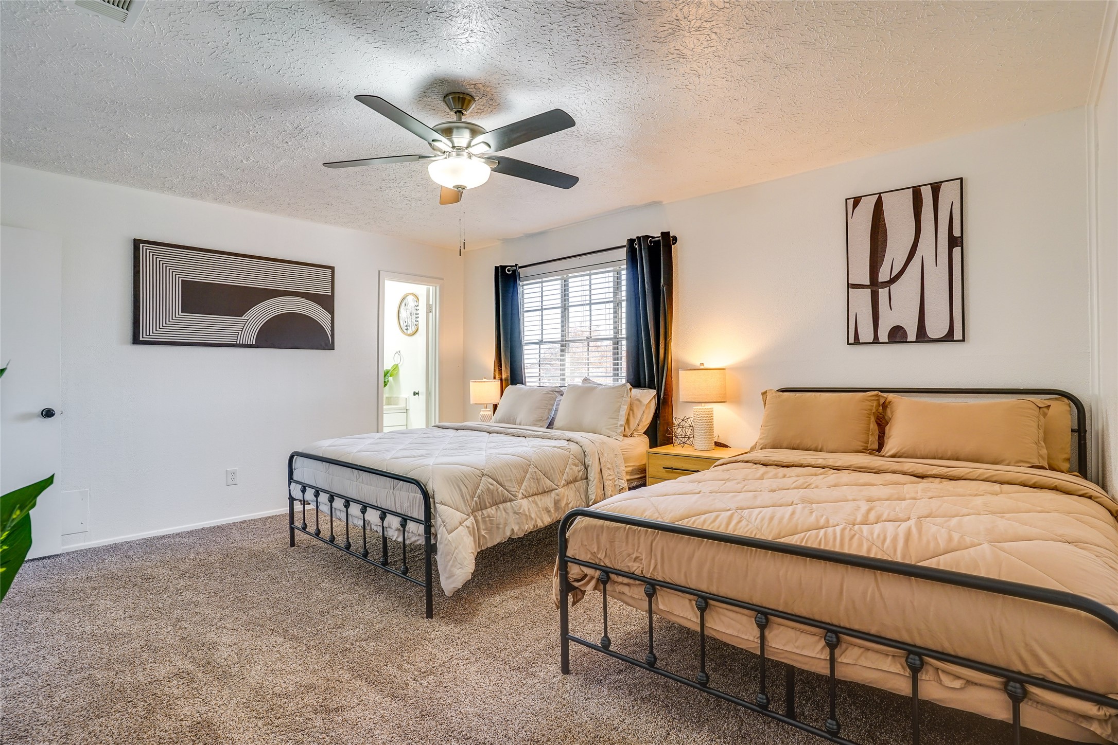 42 W Creek Lane Grand Prairie TX 75052