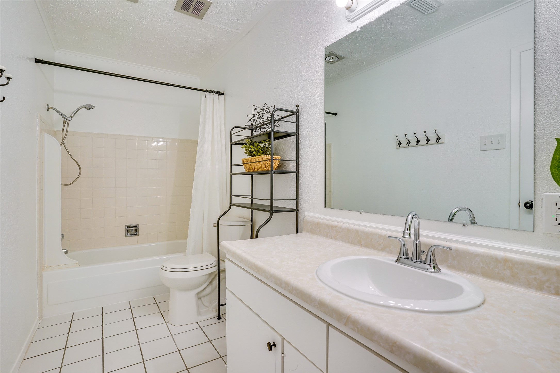 42 W Creek Lane Grand Prairie TX 75052