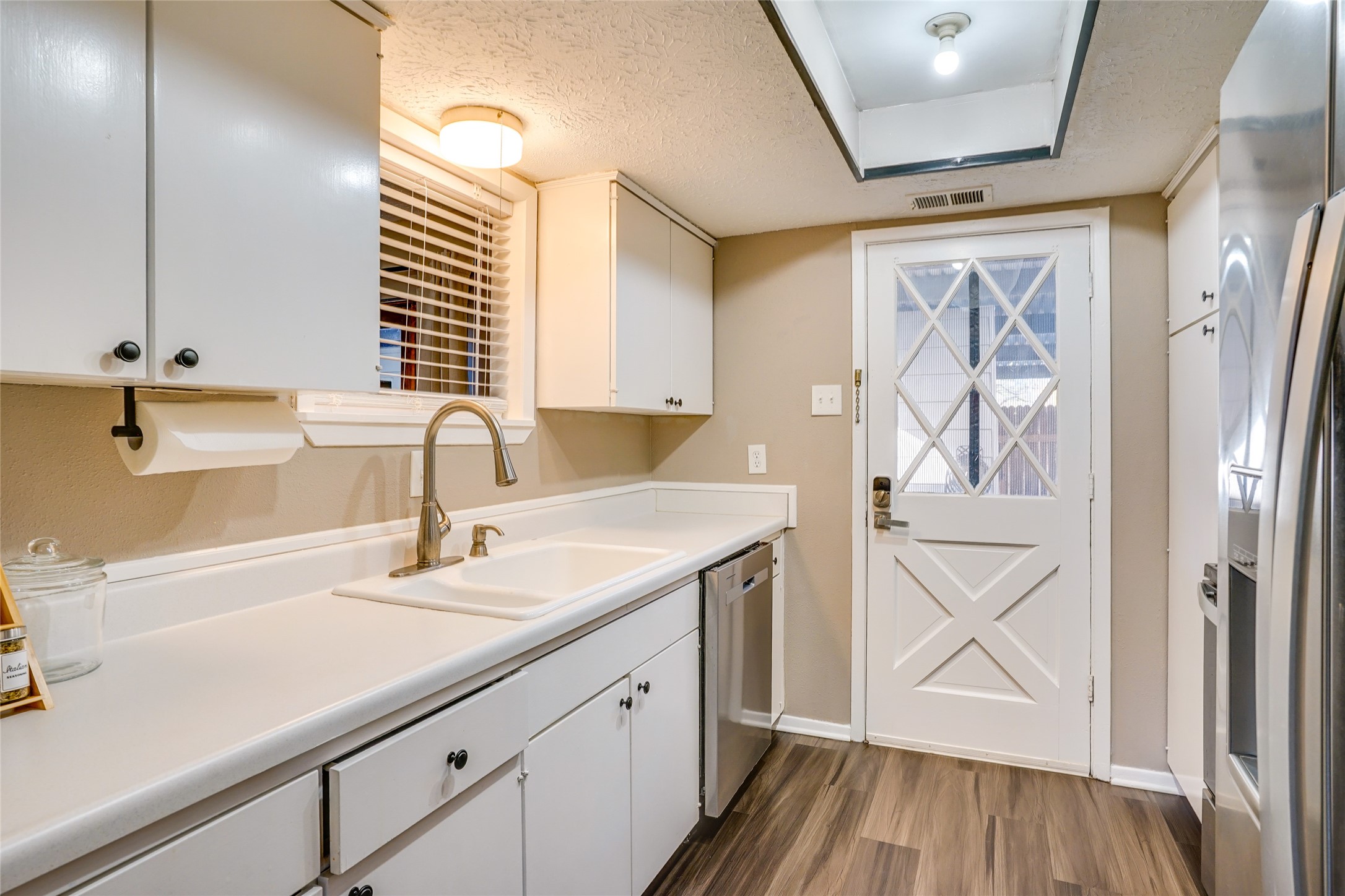 42 W Creek Lane Grand Prairie TX 75052