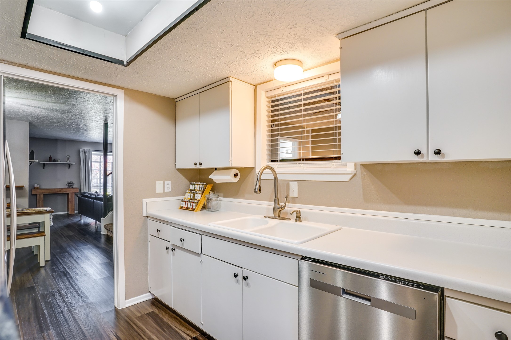 42 W Creek Lane Grand Prairie TX 75052