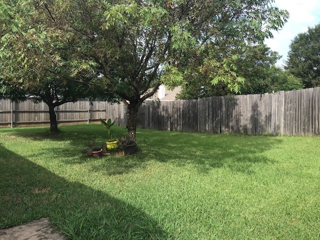 220 Pinecrest Seagoville TX 75159