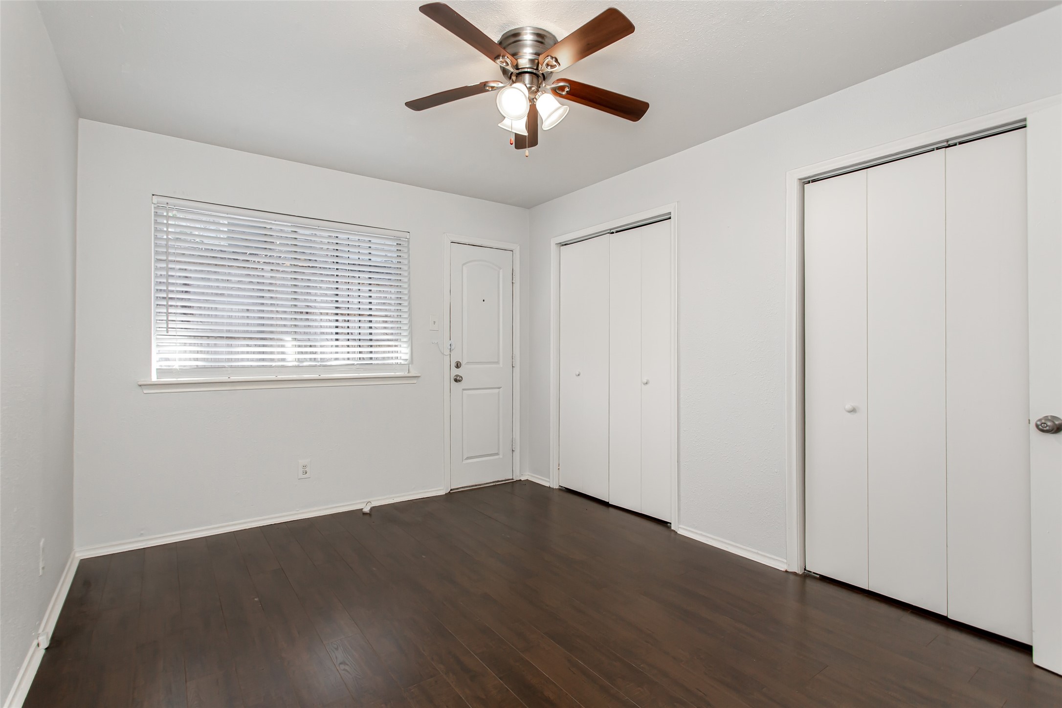 5722 Gaston Avenue Dallas TX 75214