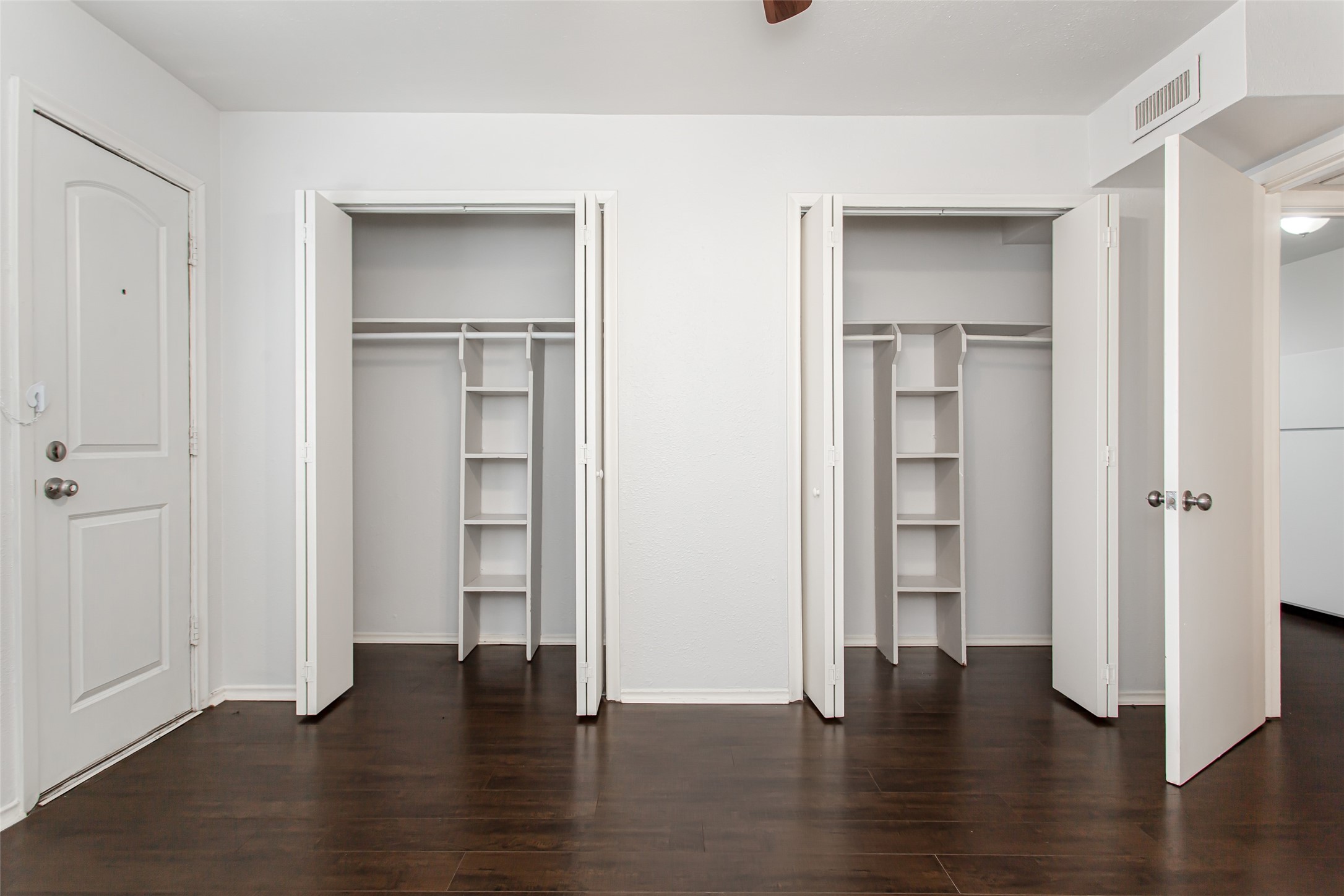 5722 Gaston Avenue Dallas TX 75214