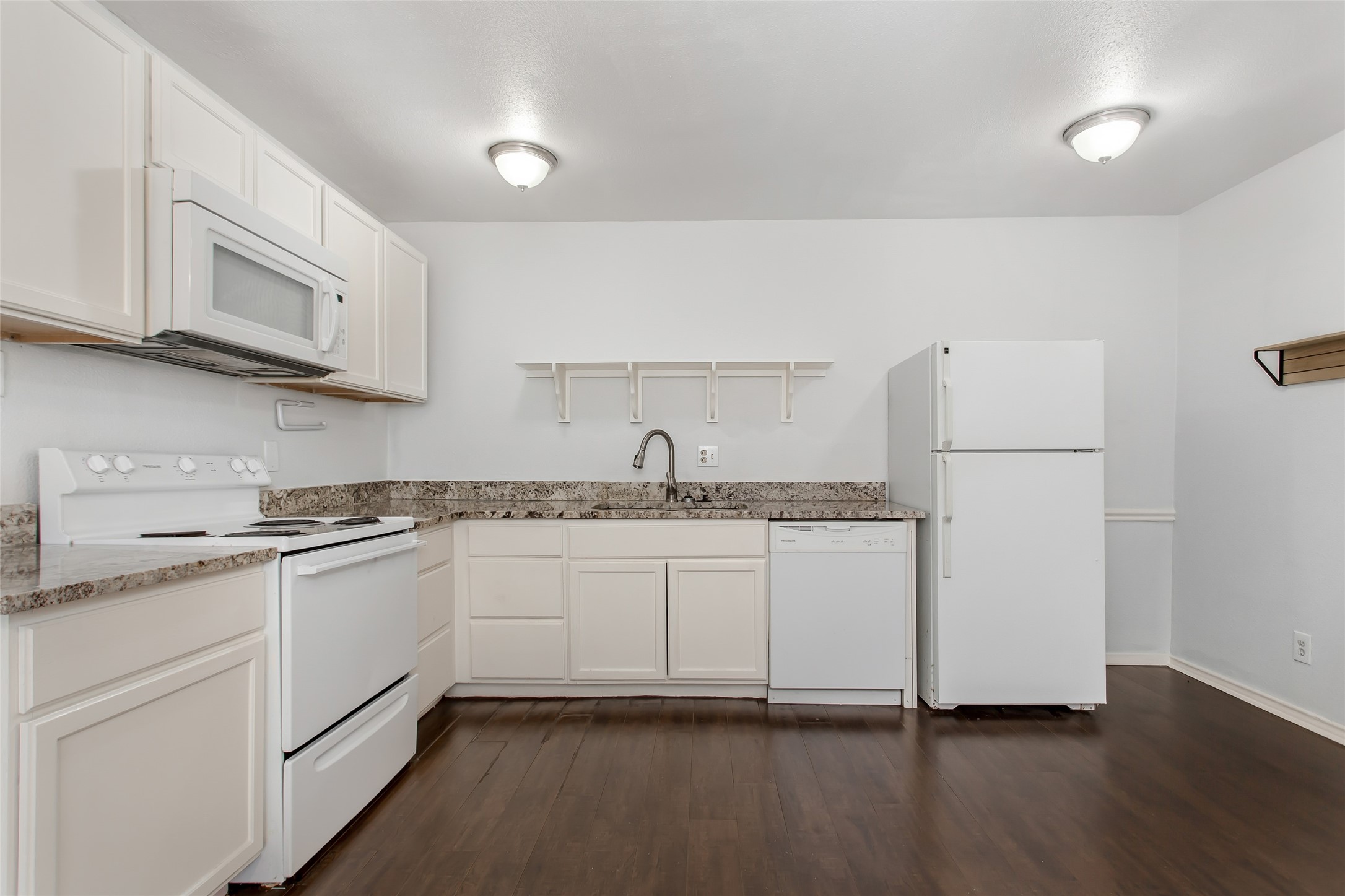 5722 Gaston Avenue Dallas TX 75214