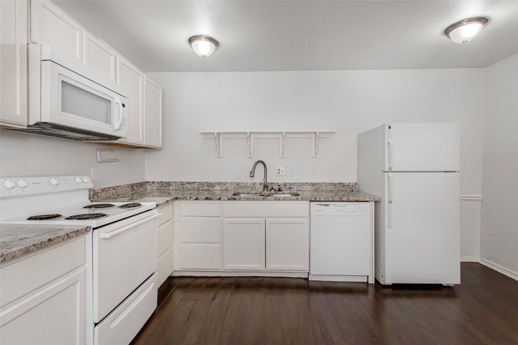 5722 Gaston Avenue Dallas TX 75214