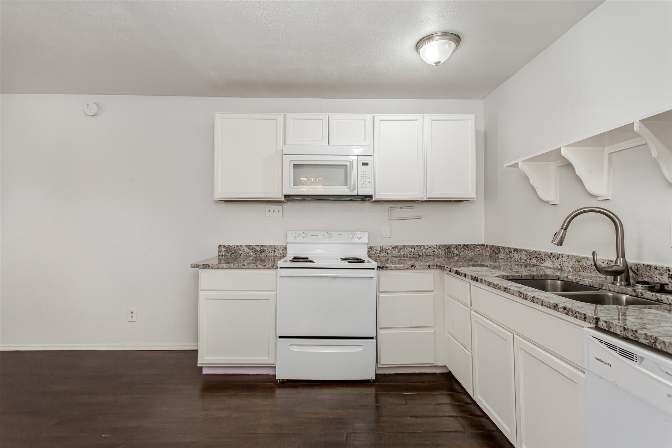 5722 Gaston Avenue Dallas TX 75214