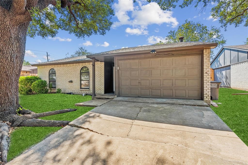 556 Hawthorne Drive Allen TX 75002