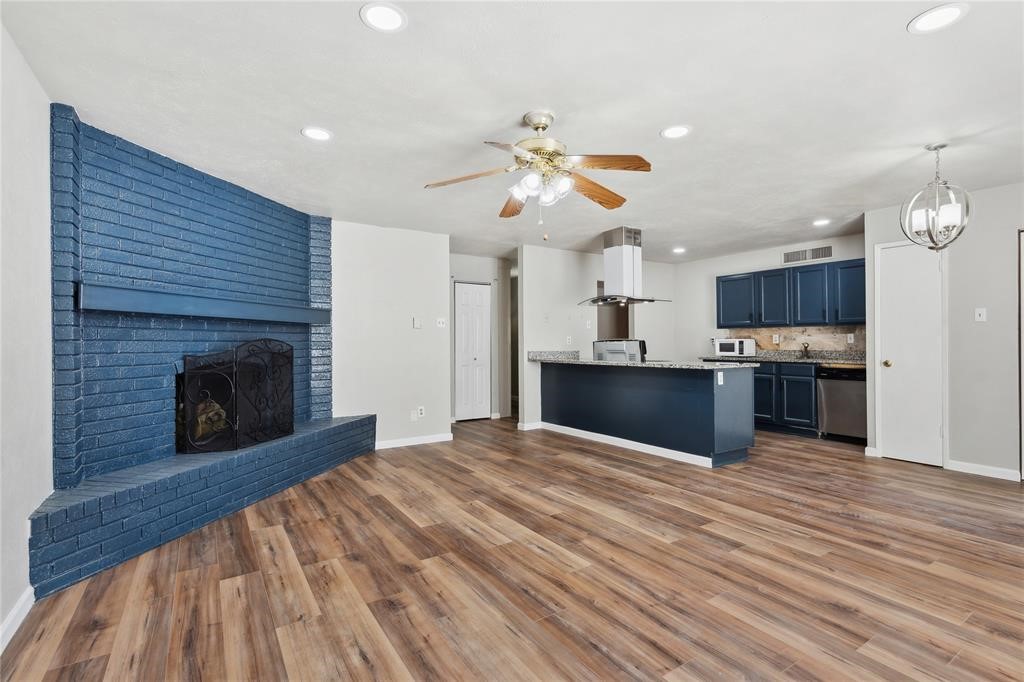 556 Hawthorne Drive Allen TX 75002